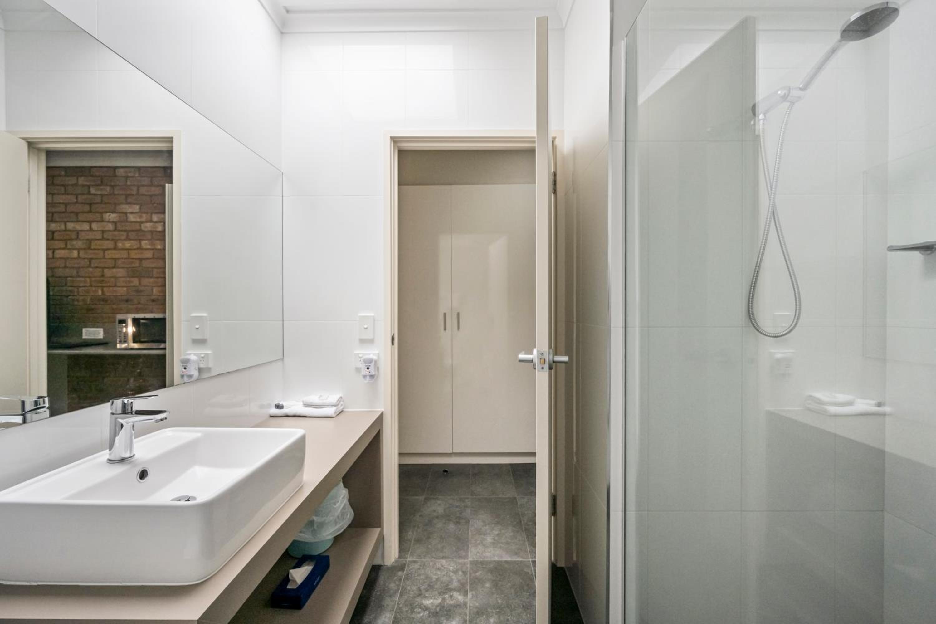 National Hotel Complex Bendigo