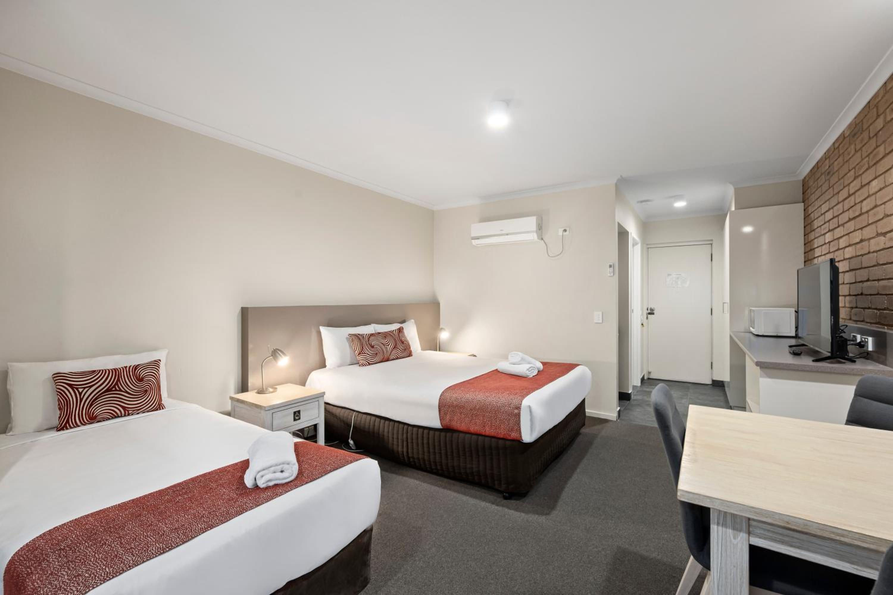 National Hotel Complex Bendigo