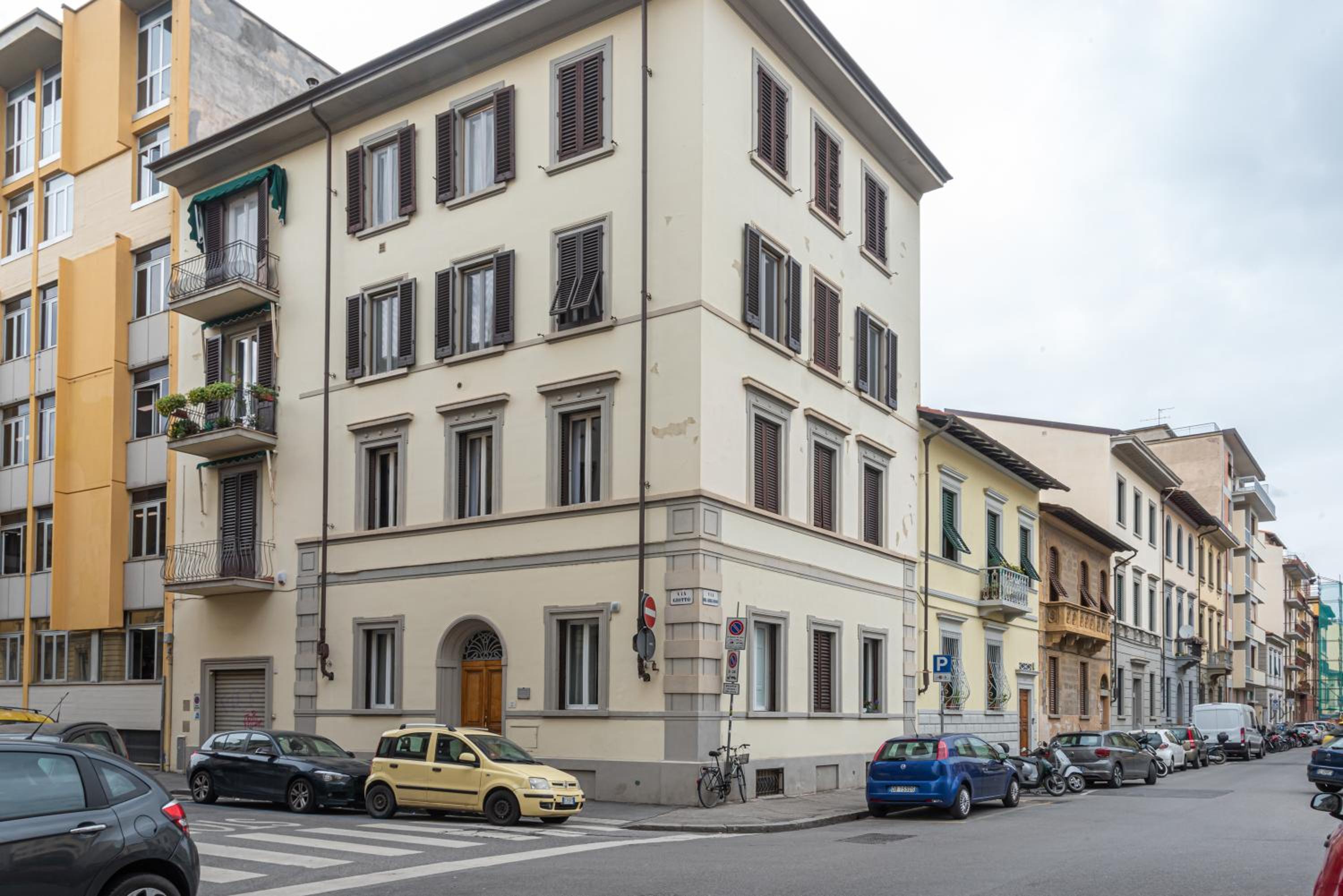 Giotto Palace