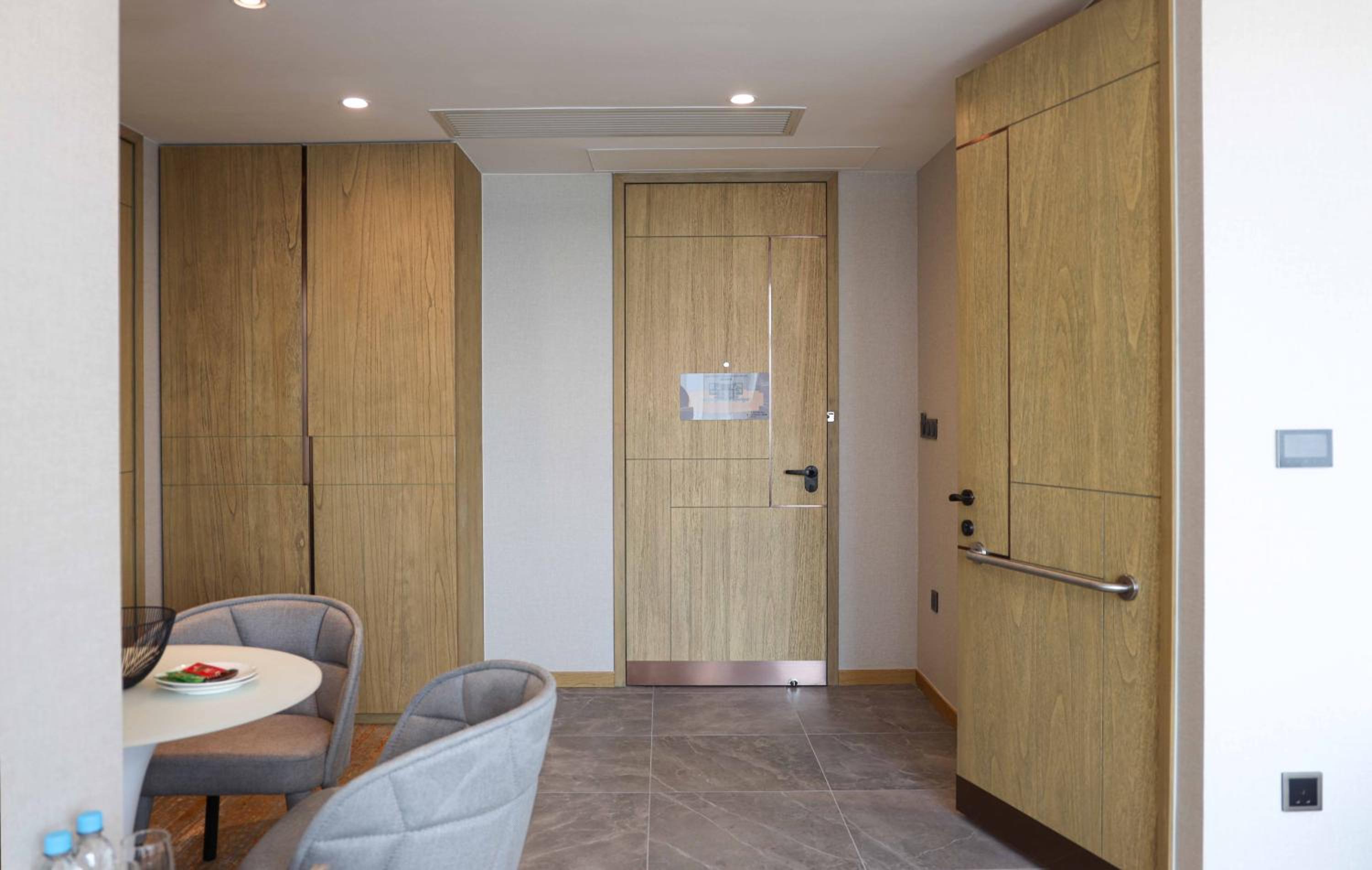 Oasis Aurum 181 Hotel