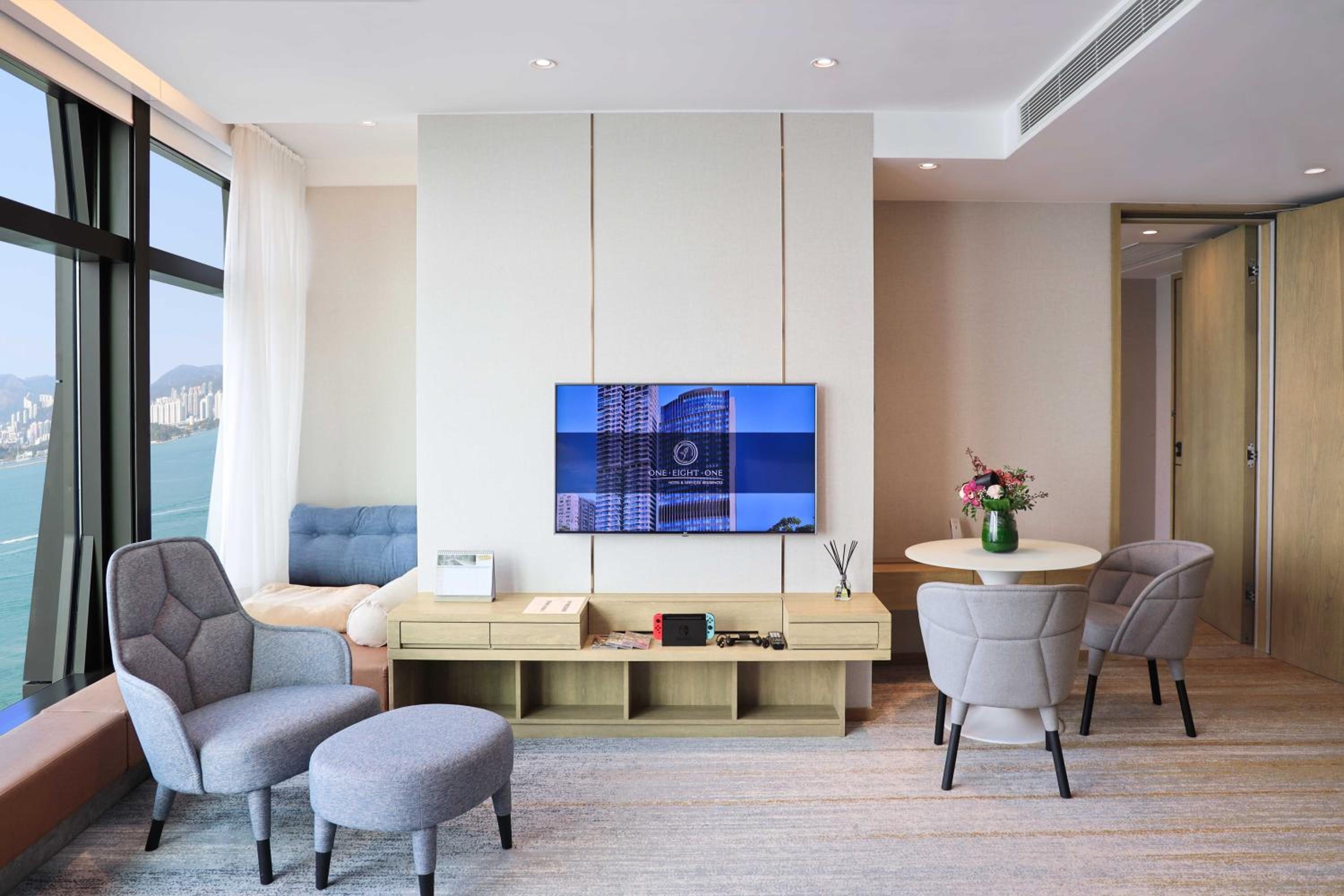 Oasis Aurum 181 Hotel