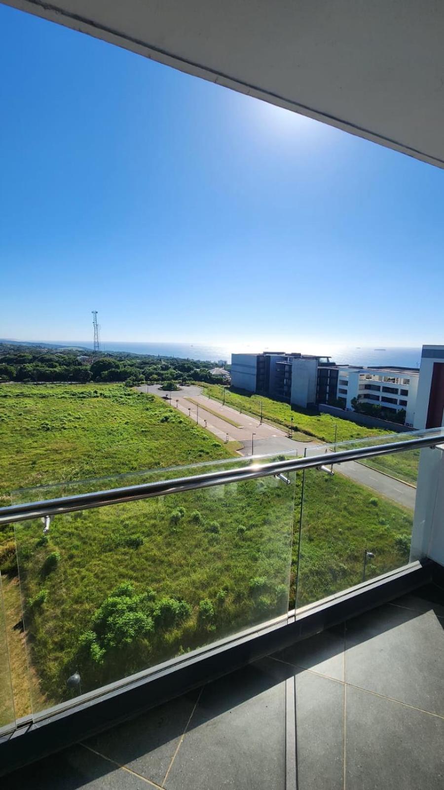 Marina Bay Luxury Apartment Suite, Umhlanga view 2