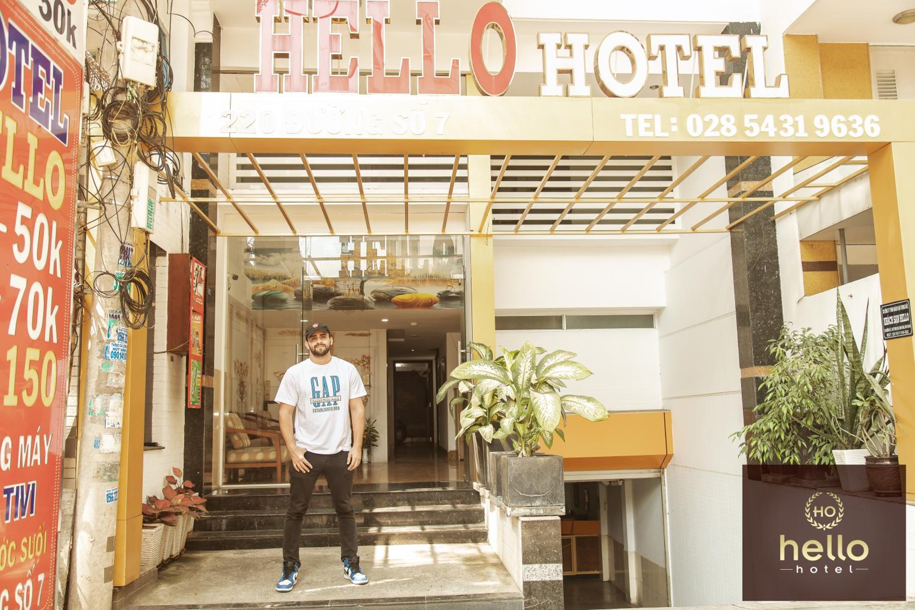 Hello Hotel