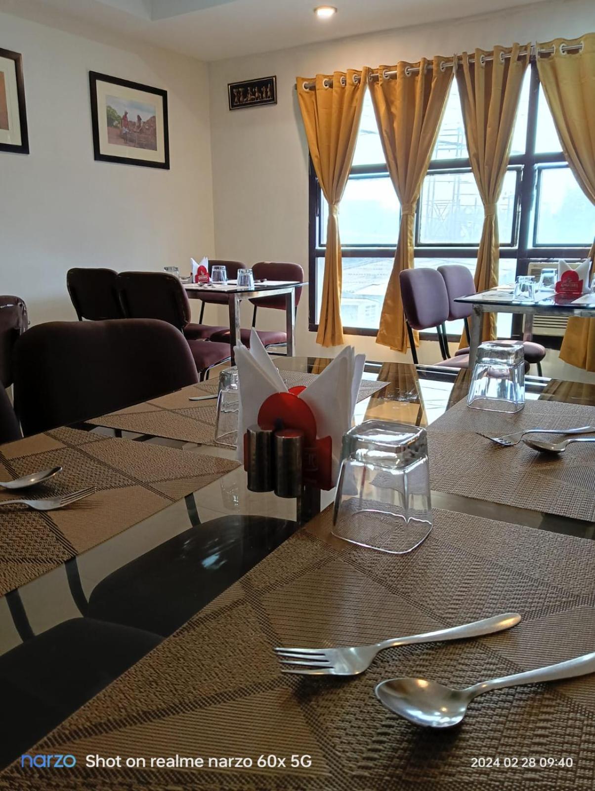 Hotel Ambassador Chocolate Inn