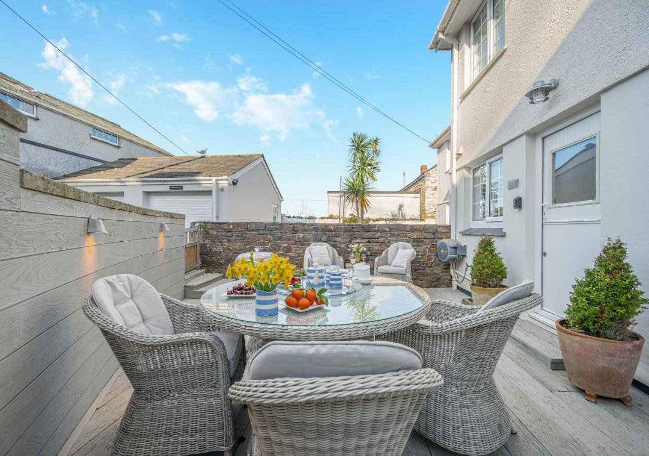 3 Bed in Padstow oc-p00165