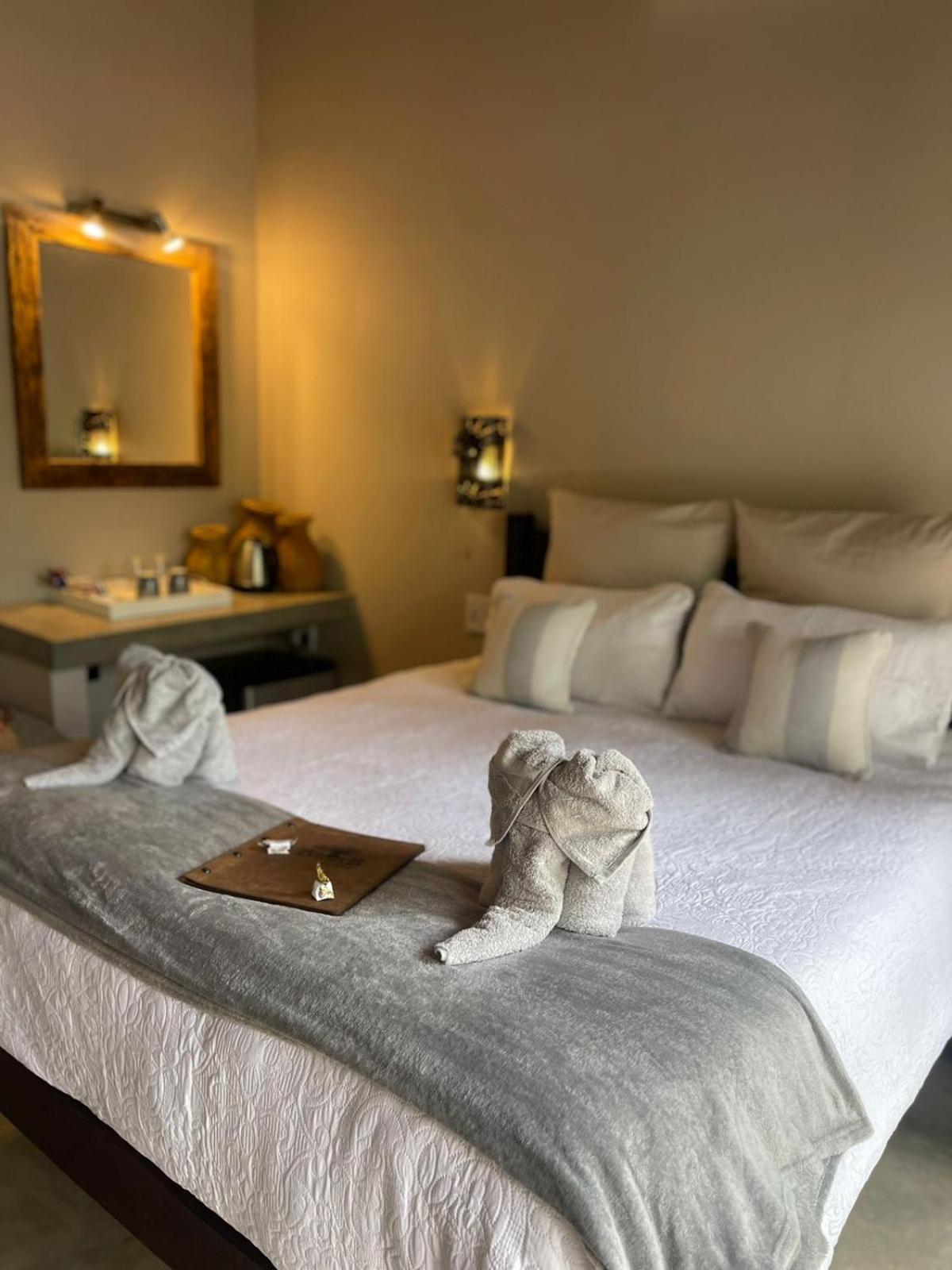 The Baobab Bush Lodge and Villa