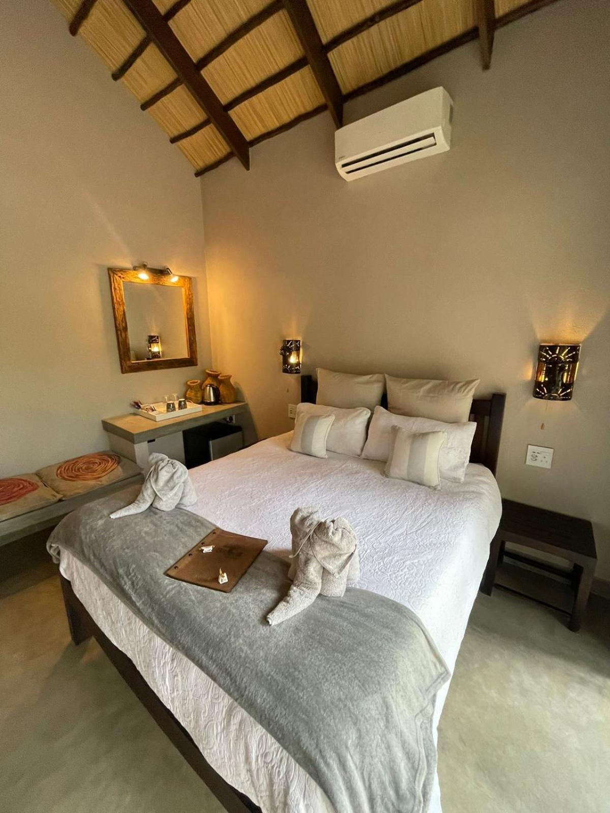 The Baobab Bush Lodge and Villa