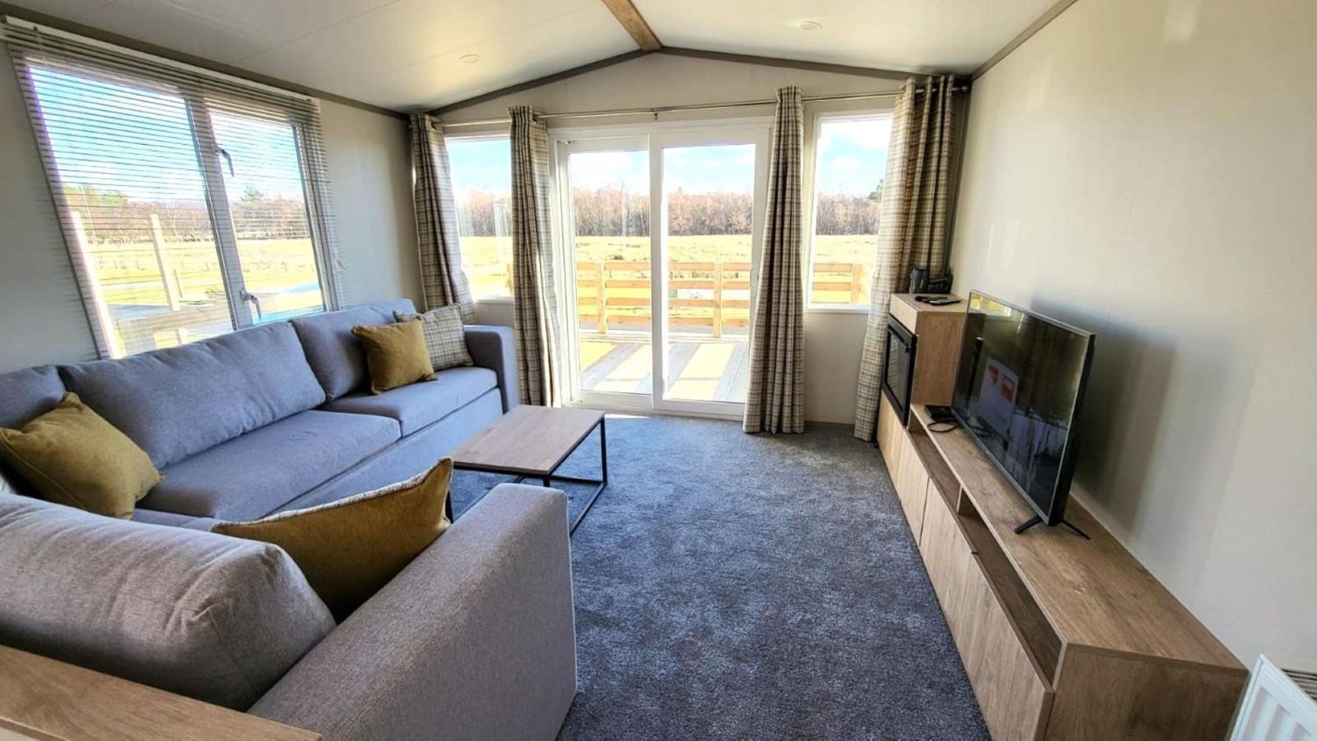 95 Grantown view 4