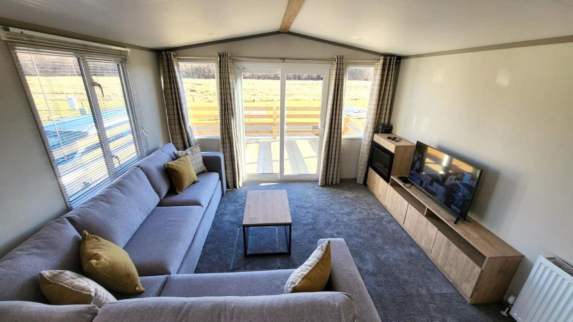 95 Grantown view 3