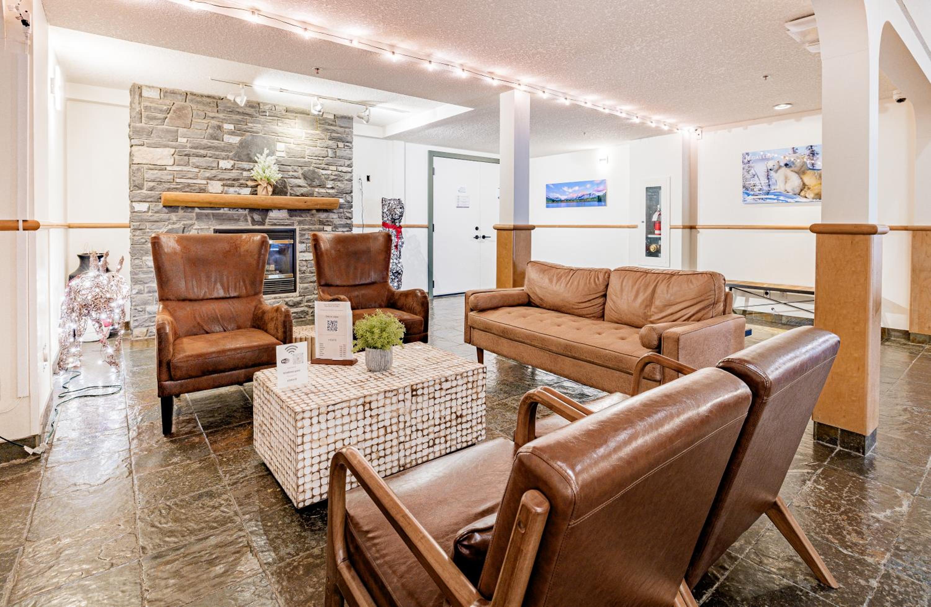 Canmore Mountain Views -3Beds-Ski Stay Deals