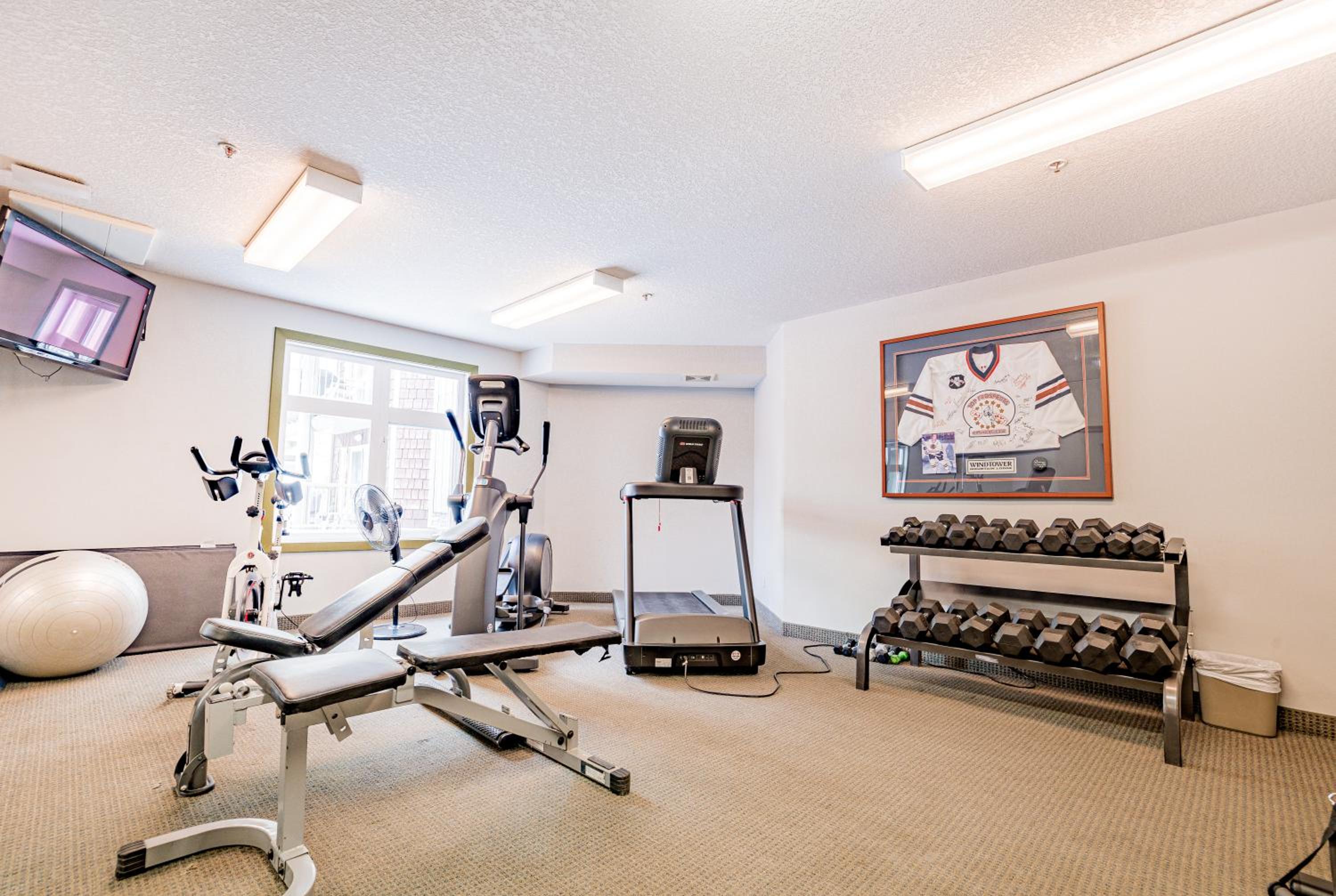 Canmore Mountain Views -3Beds-Ski Stay Deals