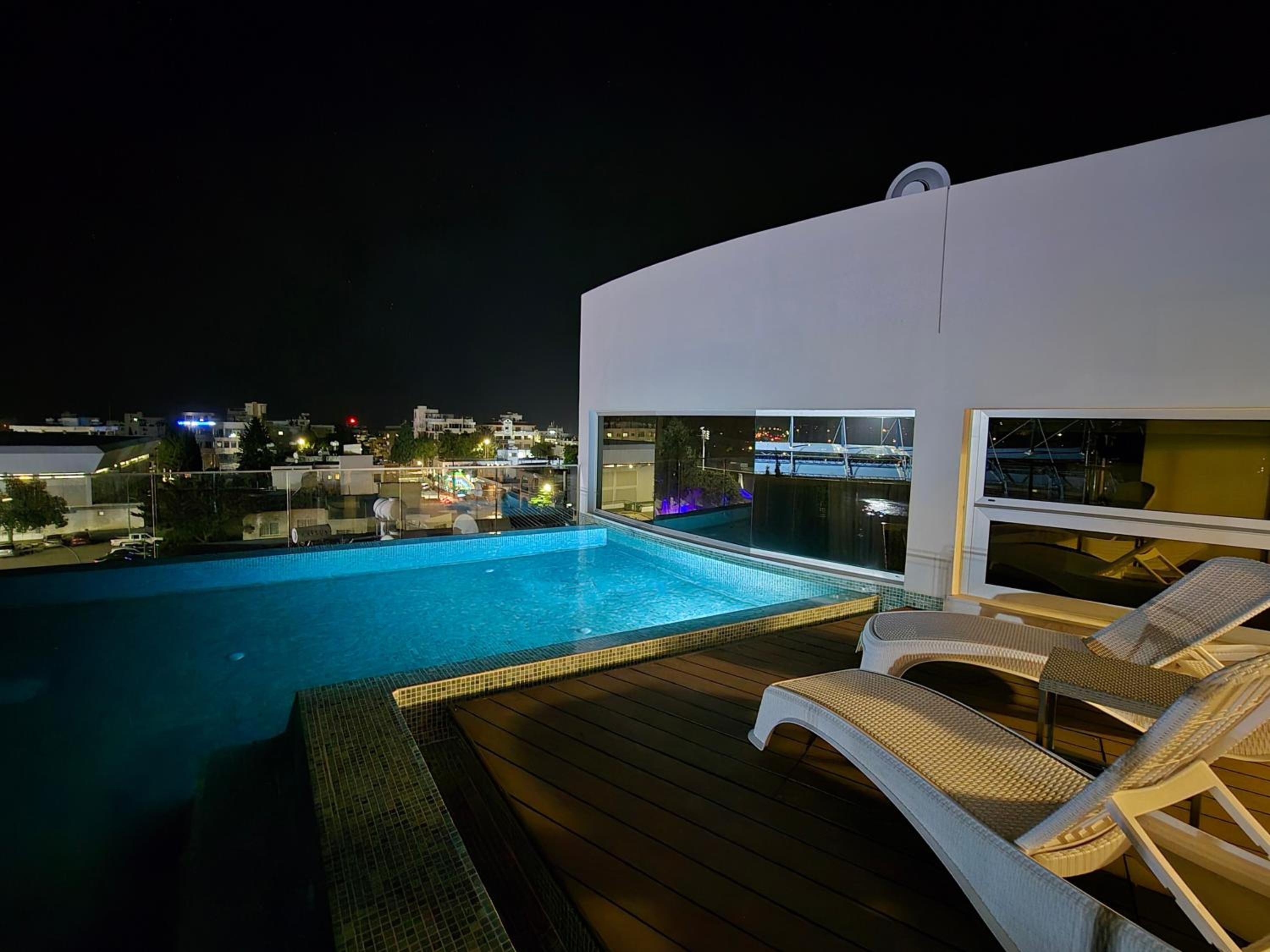 Mykonos Suite