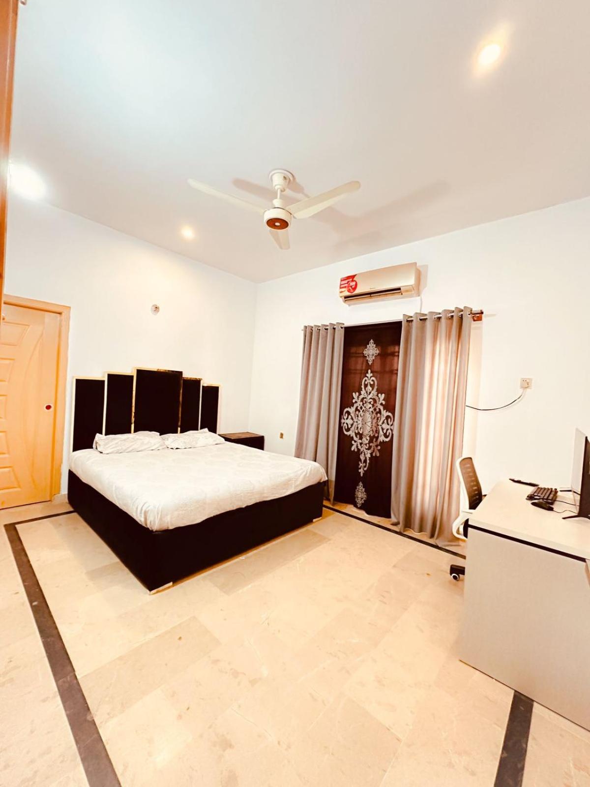 QueensLand villa near Islamabad airport & motorway view 2
