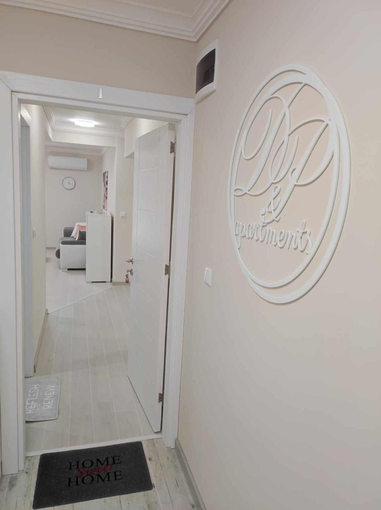 DiP HOME APARTMENTS