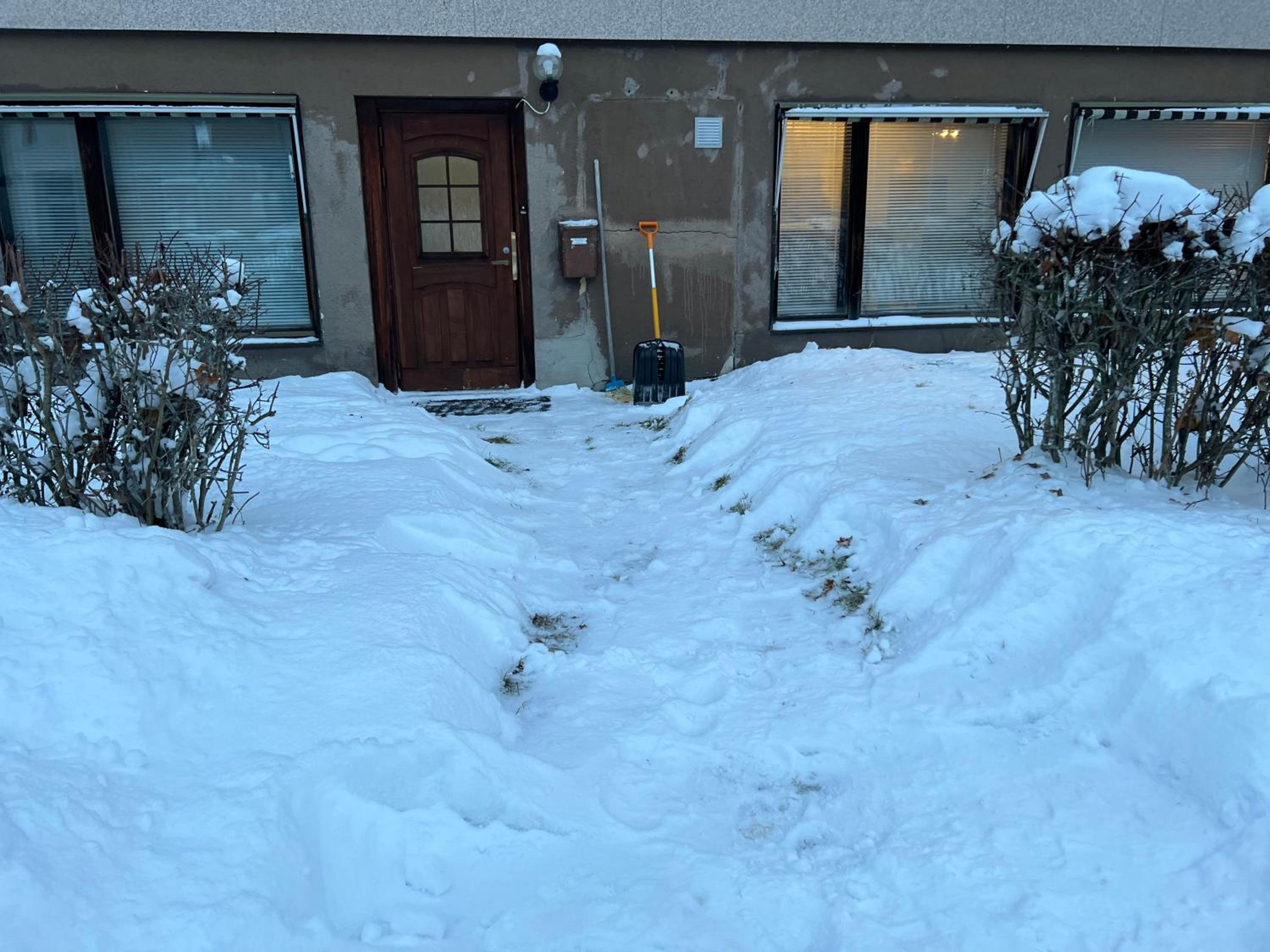 Matkatoimisto lähellä keskustaa