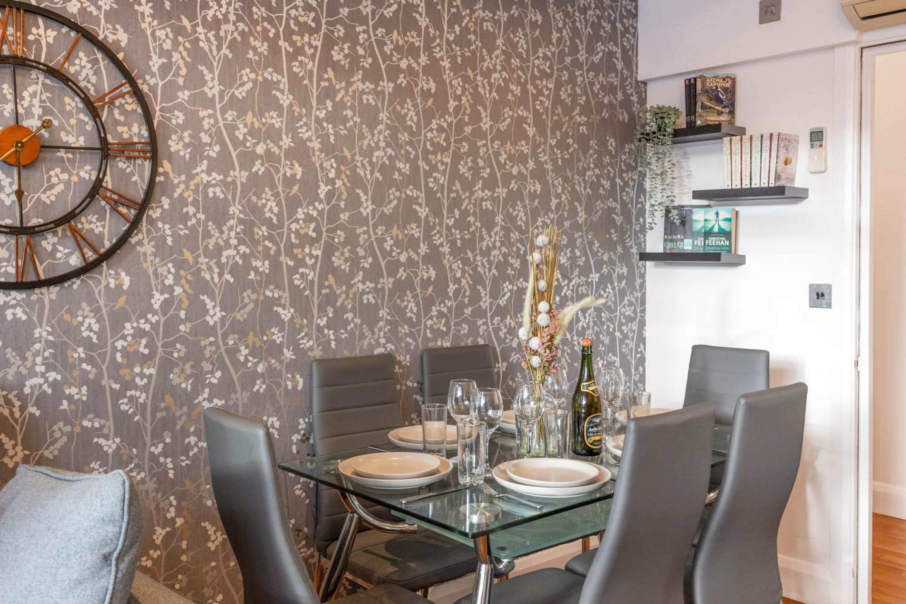 Central Located Apartment in City of London - Farringdon Station