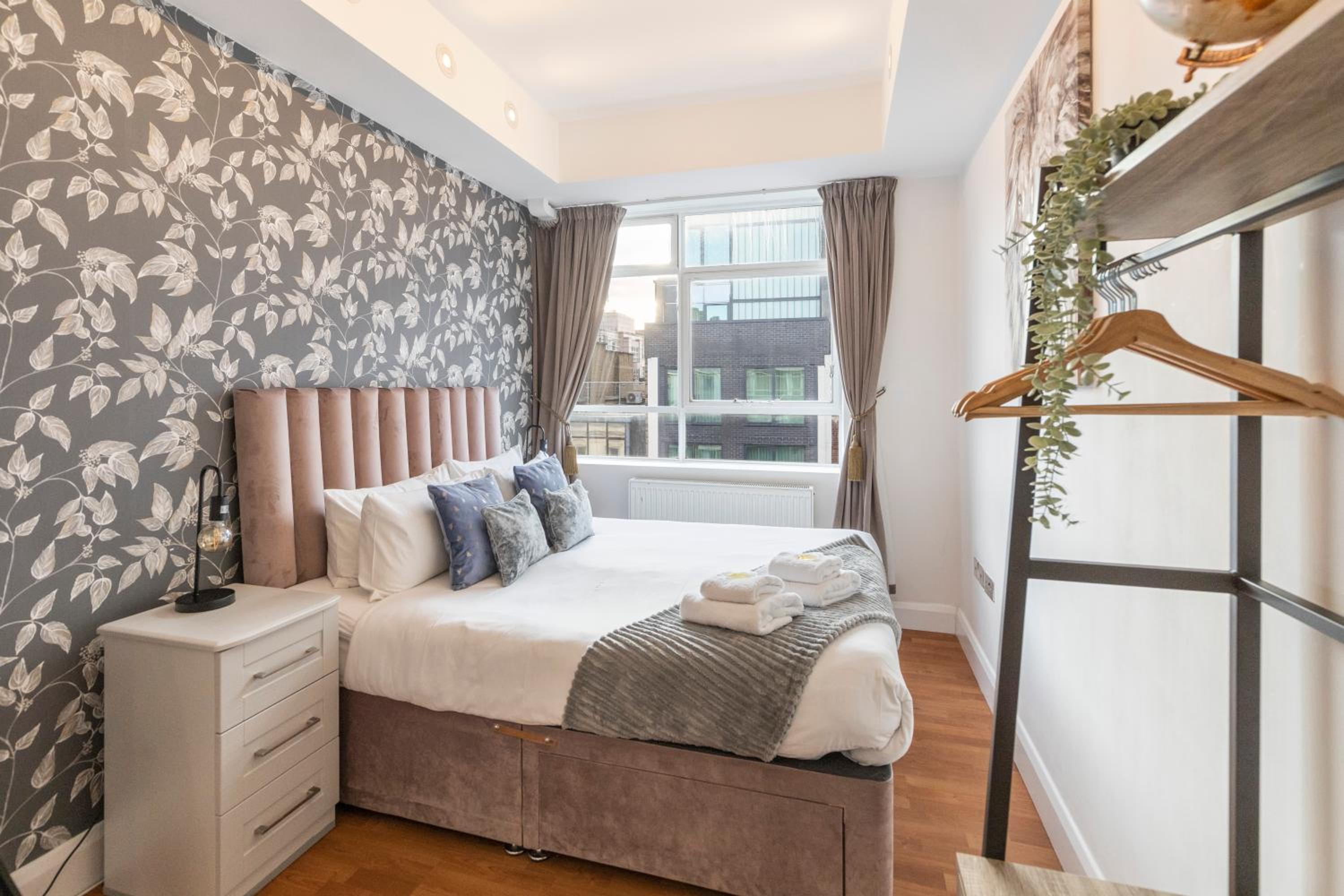 Central Located Apartment in City of London - Farringdon Station