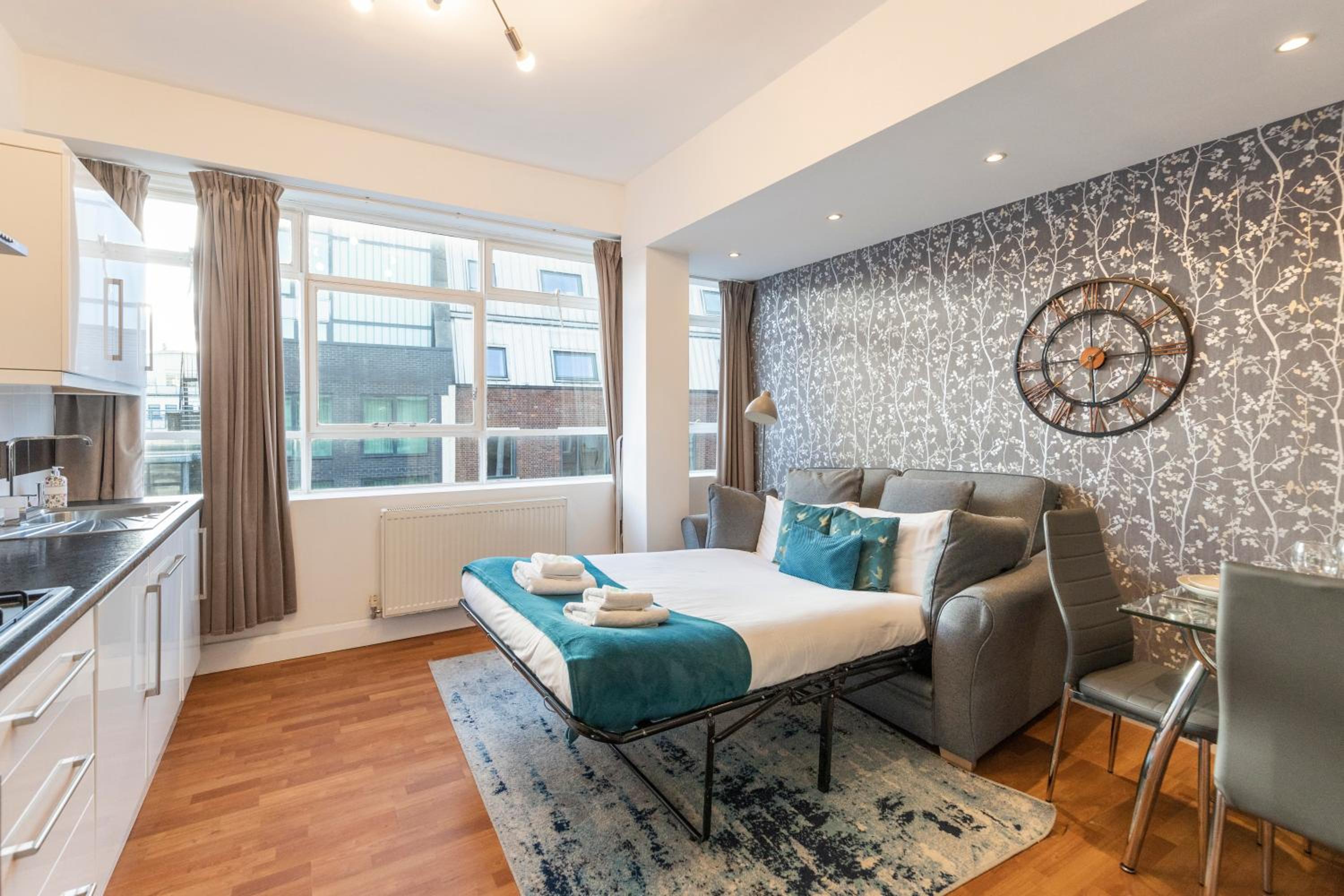 Central Located Apartment in City of London - Farringdon Station
