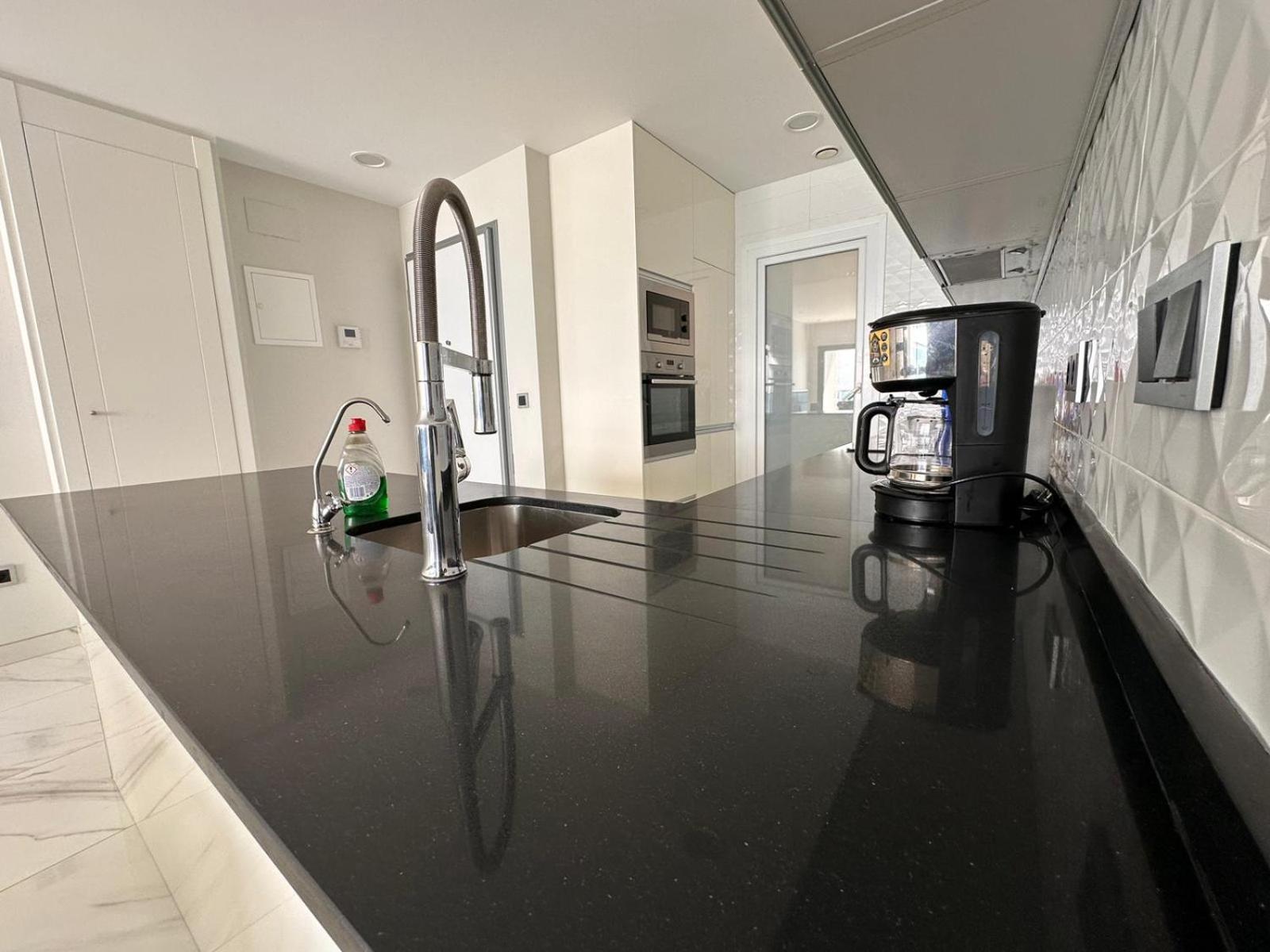 SUNSET DRIVE APARTMENT JACUZZI