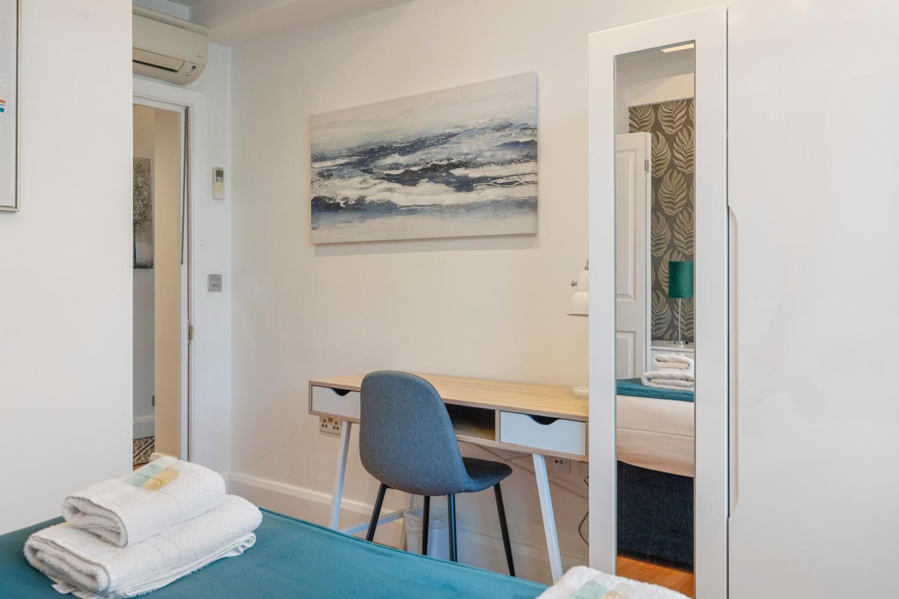Central Located Apartment in City of London - Farringdon Station