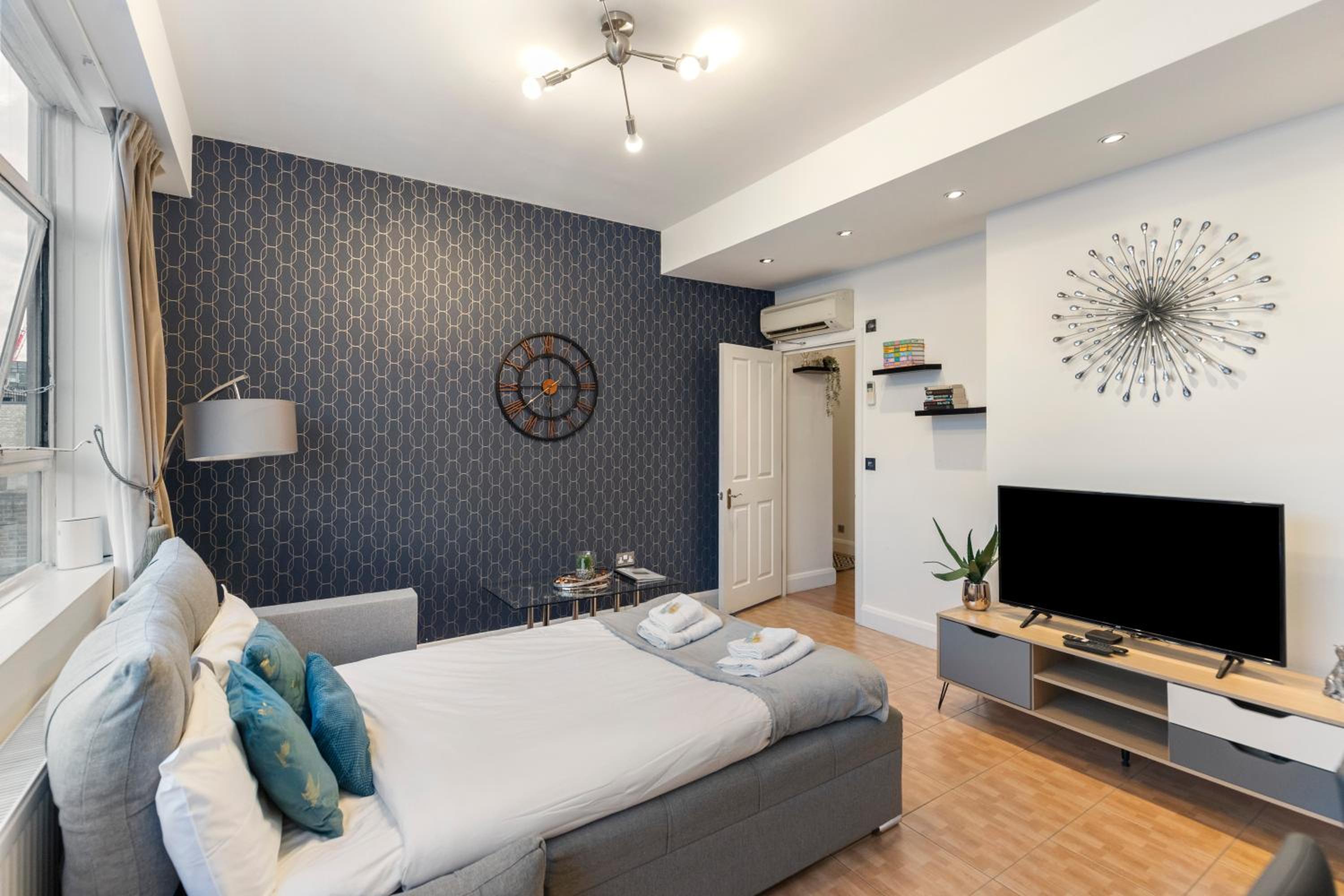 Central Located Apartment in City of London - Farringdon Station