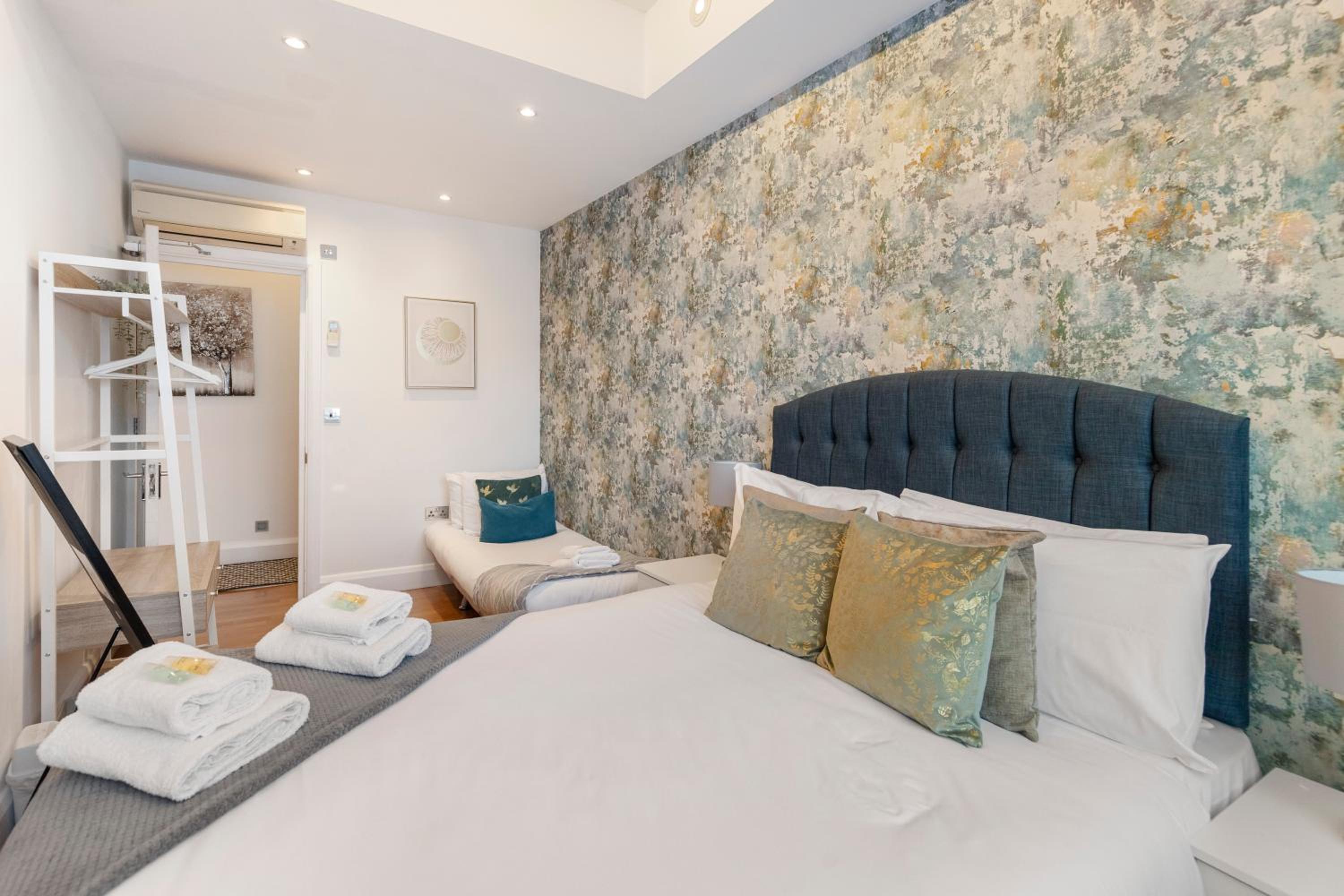 Central Located Apartment in City of London - Farringdon Station