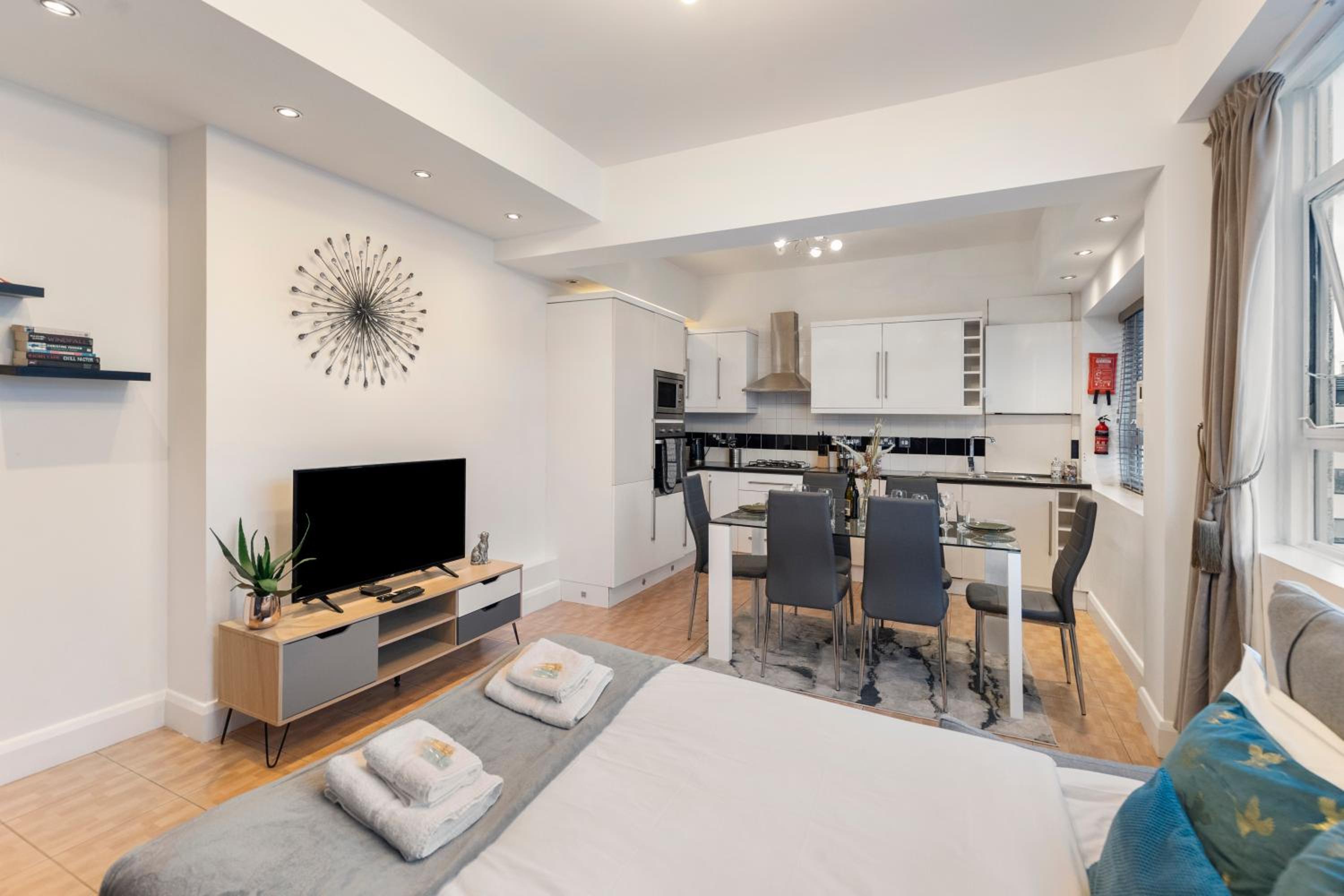 Central Located Apartment in City of London - Farringdon Station