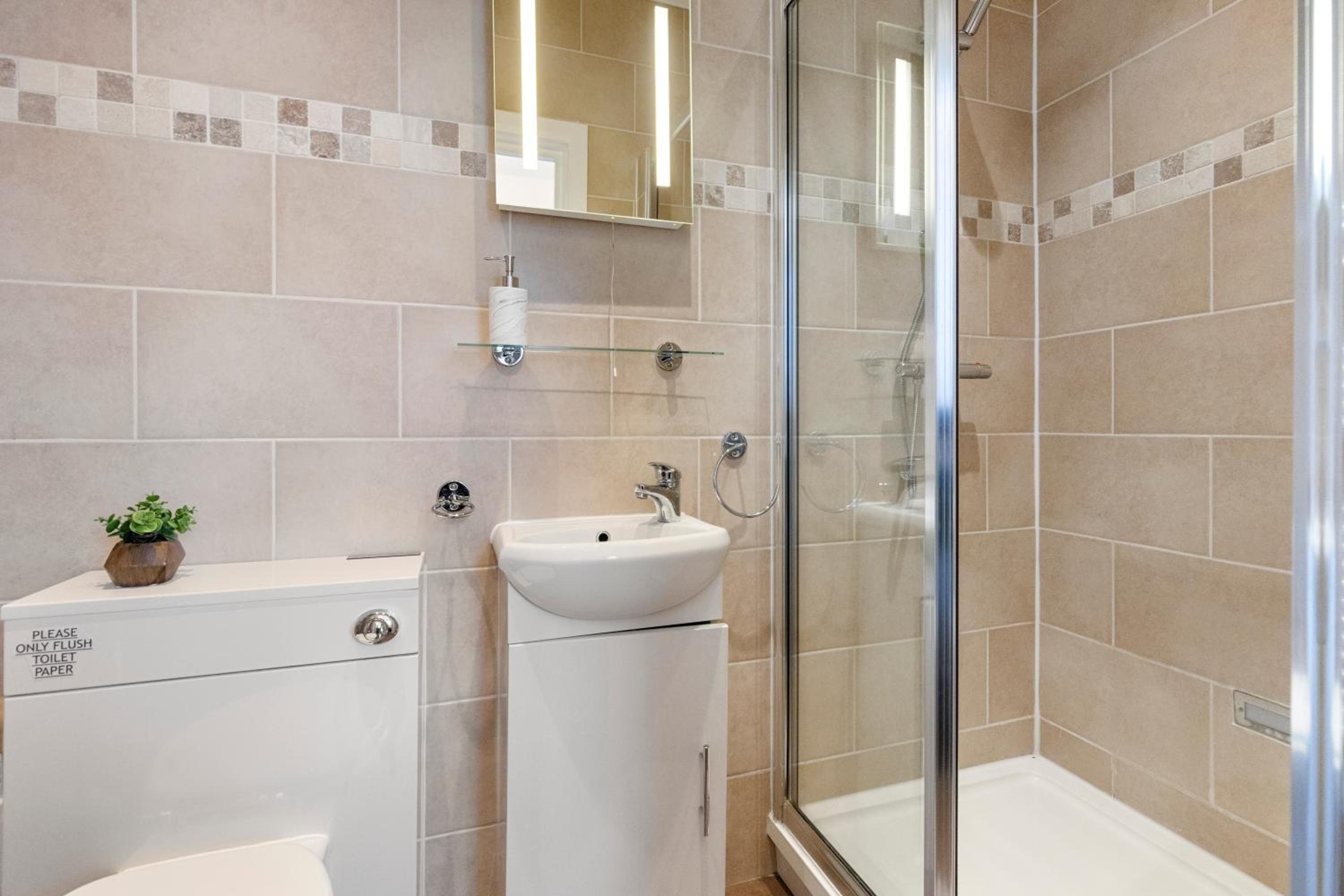 Central Located Apartment in City of London - Farringdon Station