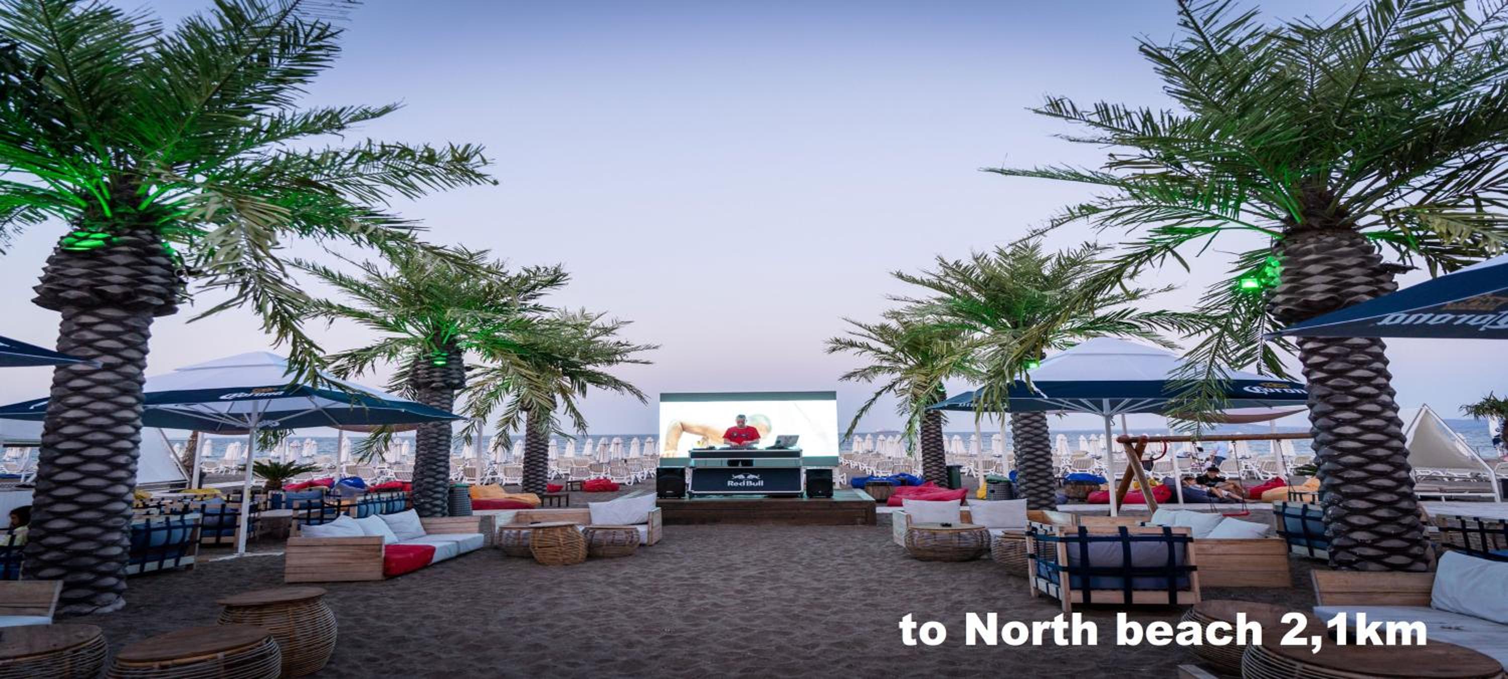 GRAND APARTMENT BOGORIDI - top center near to sea and sea garden