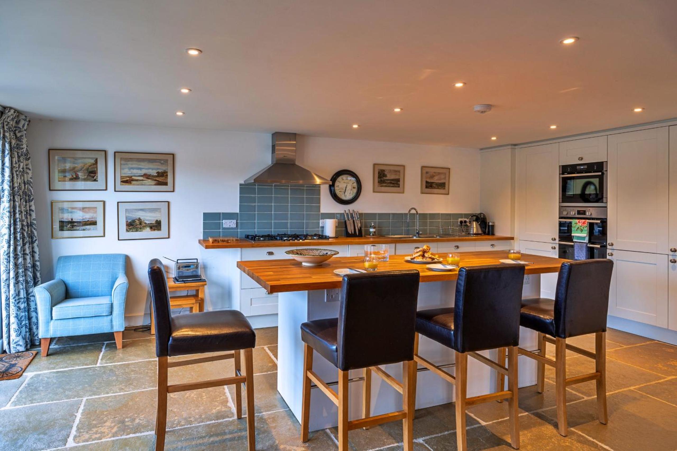 Finest Retreats - Lower Netherdowns view 4