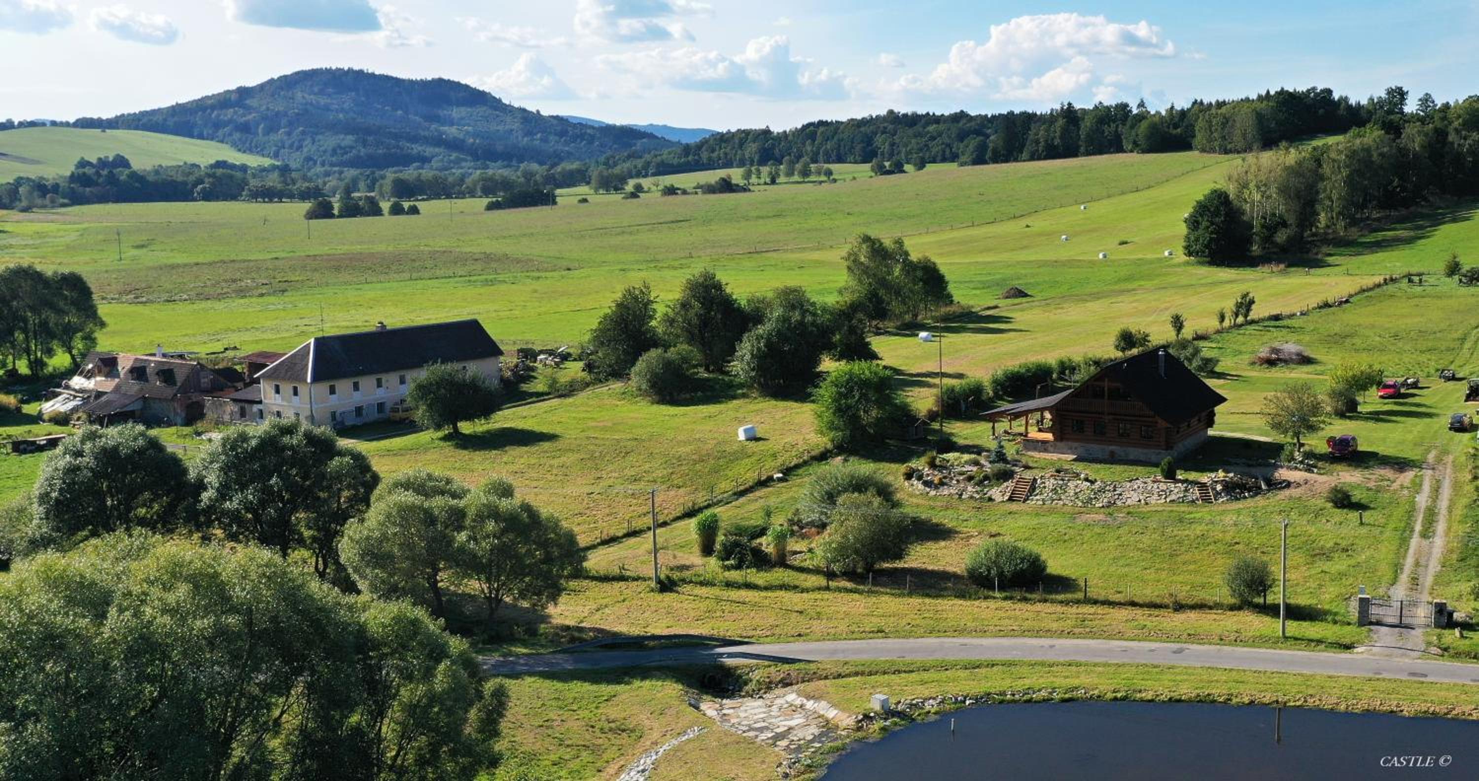 Srub Pohodář v Novohradských horách