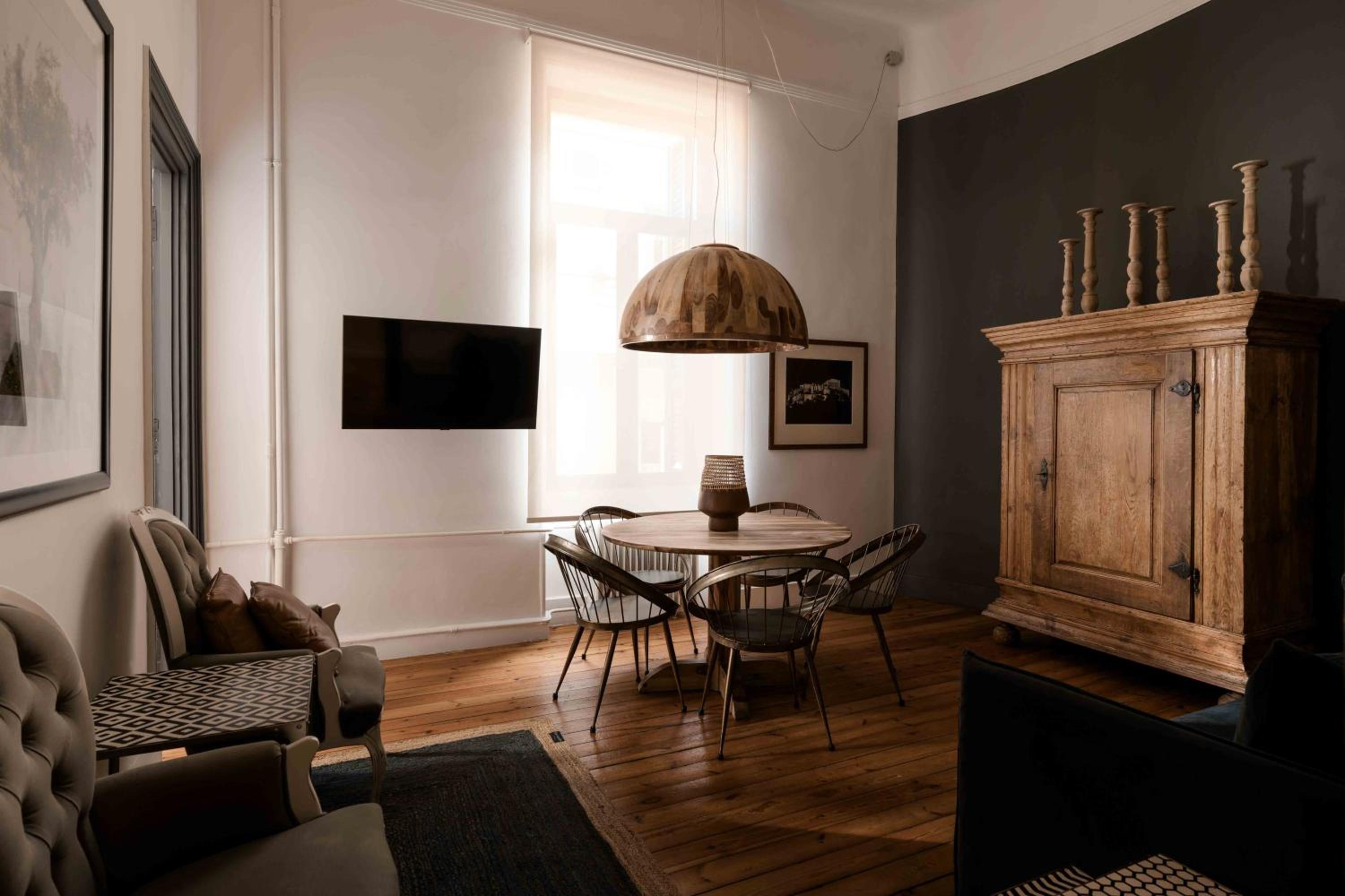 Art Pantheon - Suites & Apartments