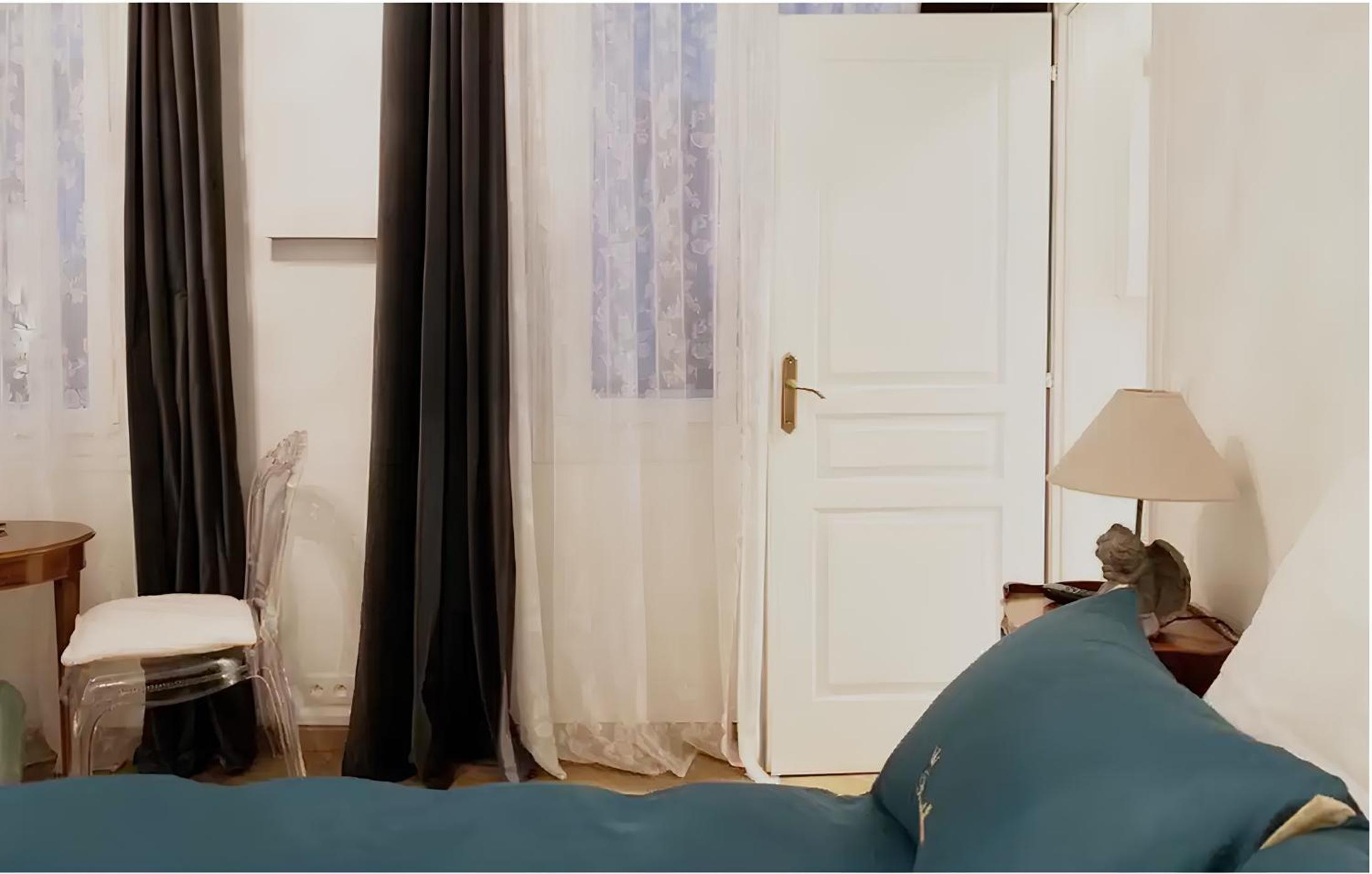 Seine Apartment