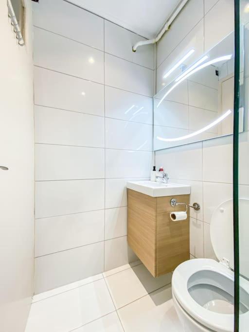 Syntagma square, 45sqm luxurious apartment