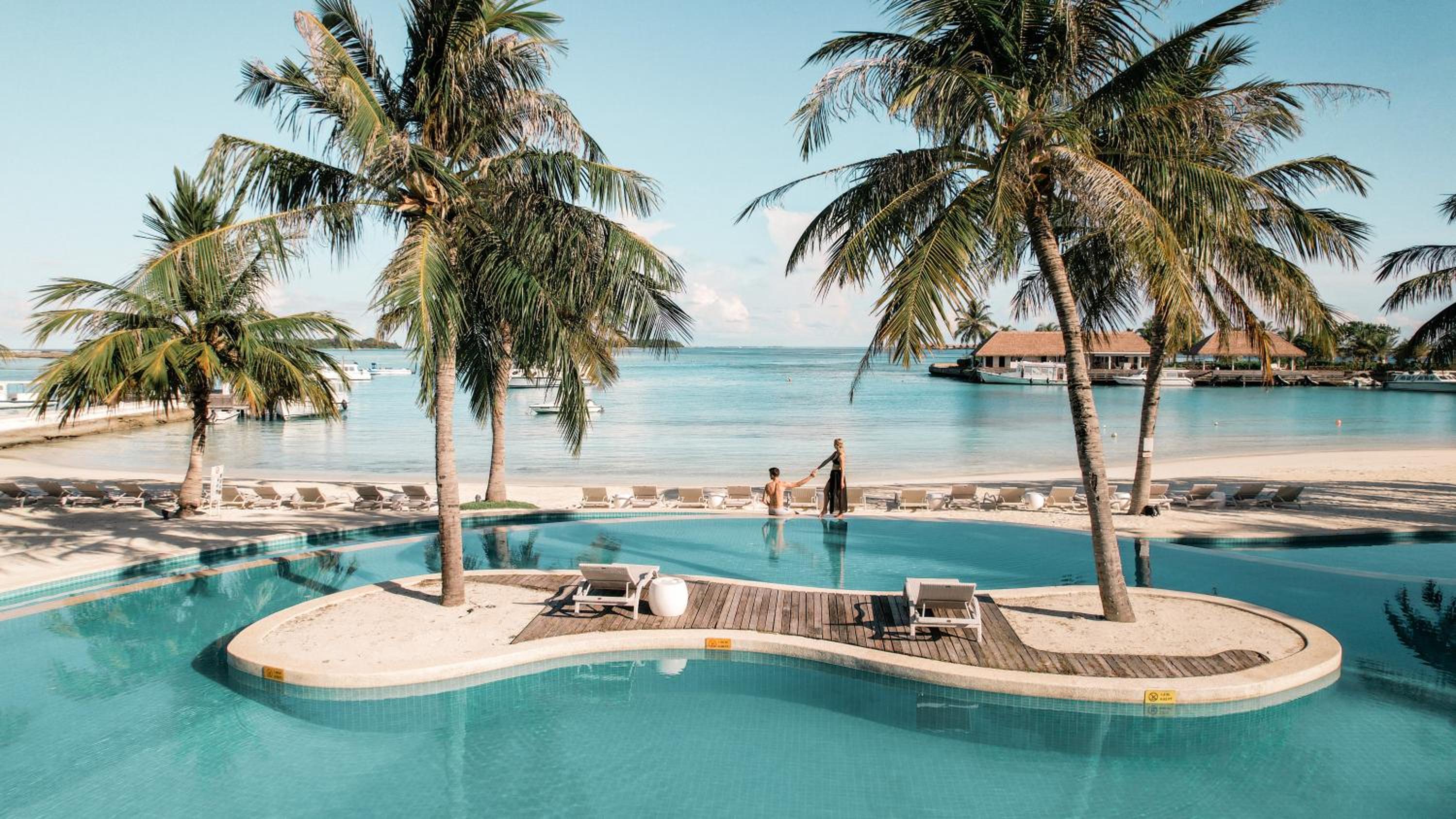 Holiday Inn Resort Kandooma Maldives - Kids Stay & Eat Free and Free Roundtrip Speed Boat for a minimum 4 nights stay — photo 125