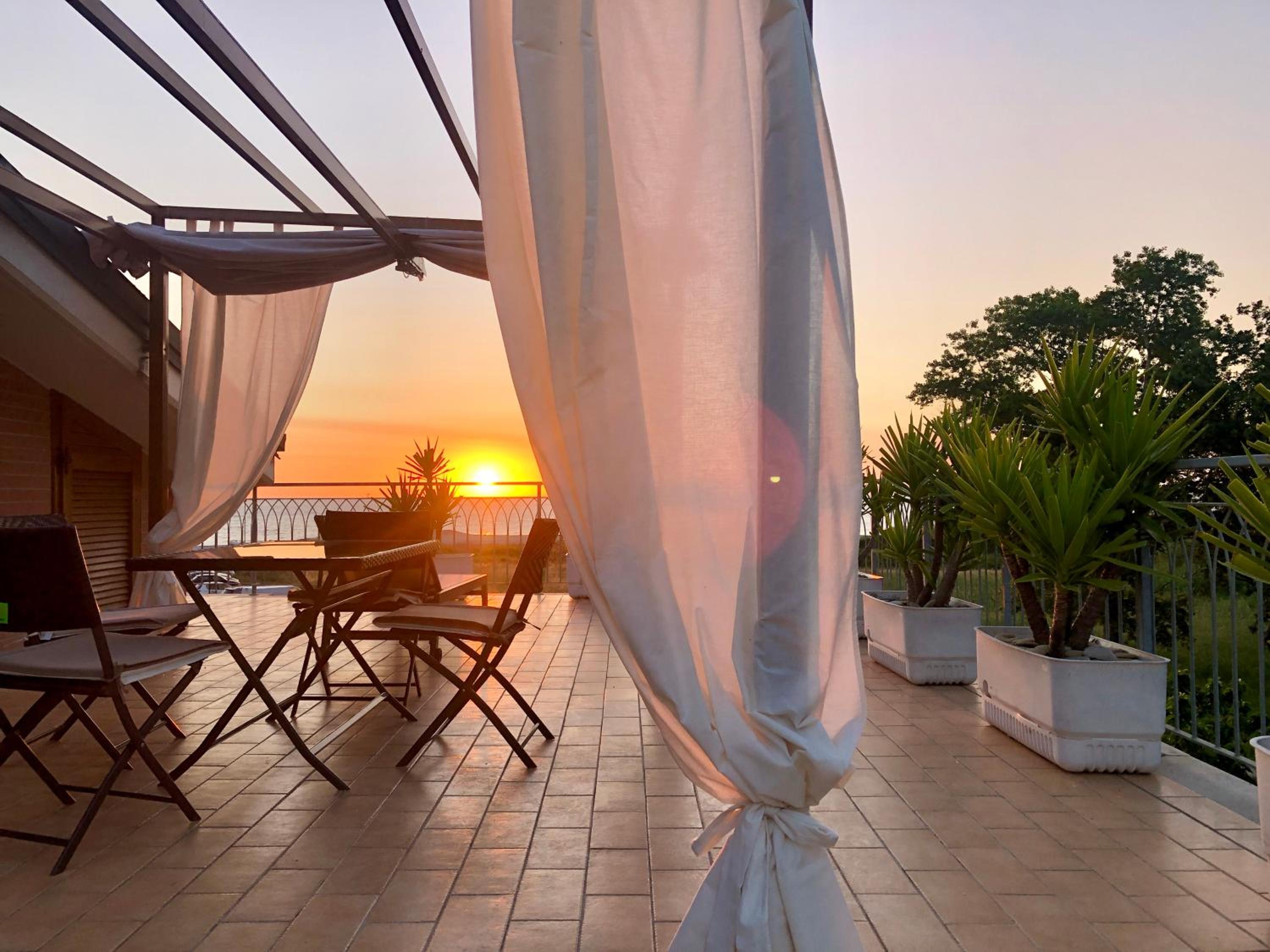 MARCHE FULL EXPERIENCE-Apartments view 4