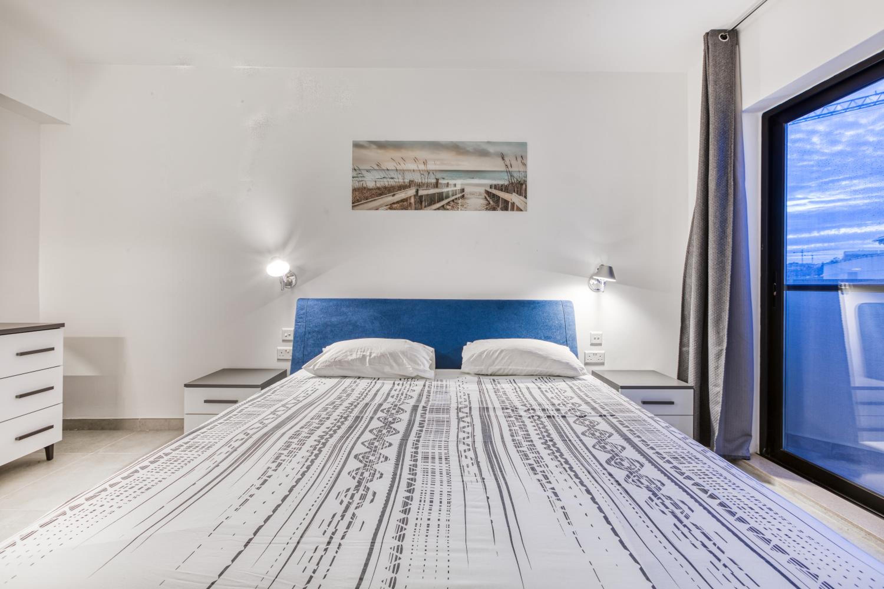 Stylish & Cosy 1BR home with Balcony in St Julians BY 360 Estates view 5