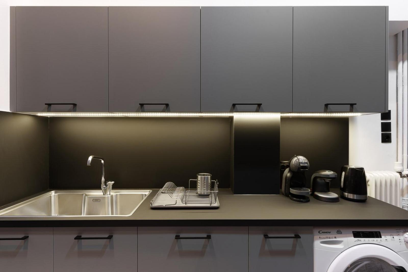 Art Pantheon - Suites & Apartments
