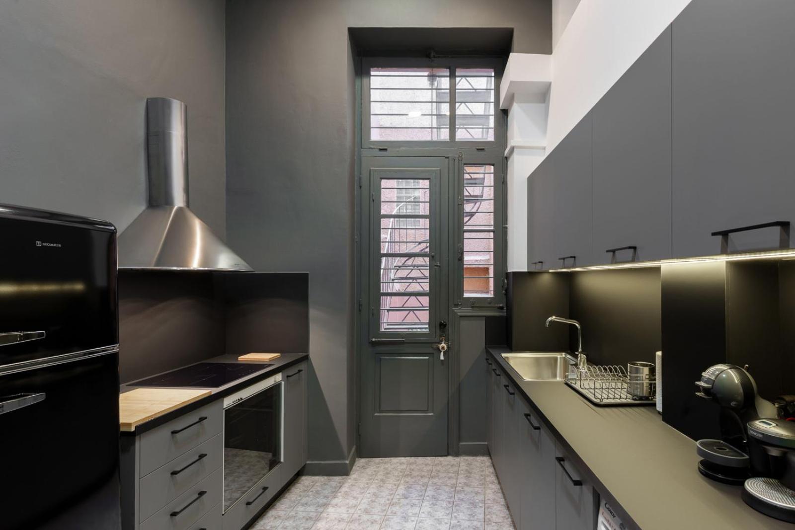Art Pantheon - Suites & Apartments