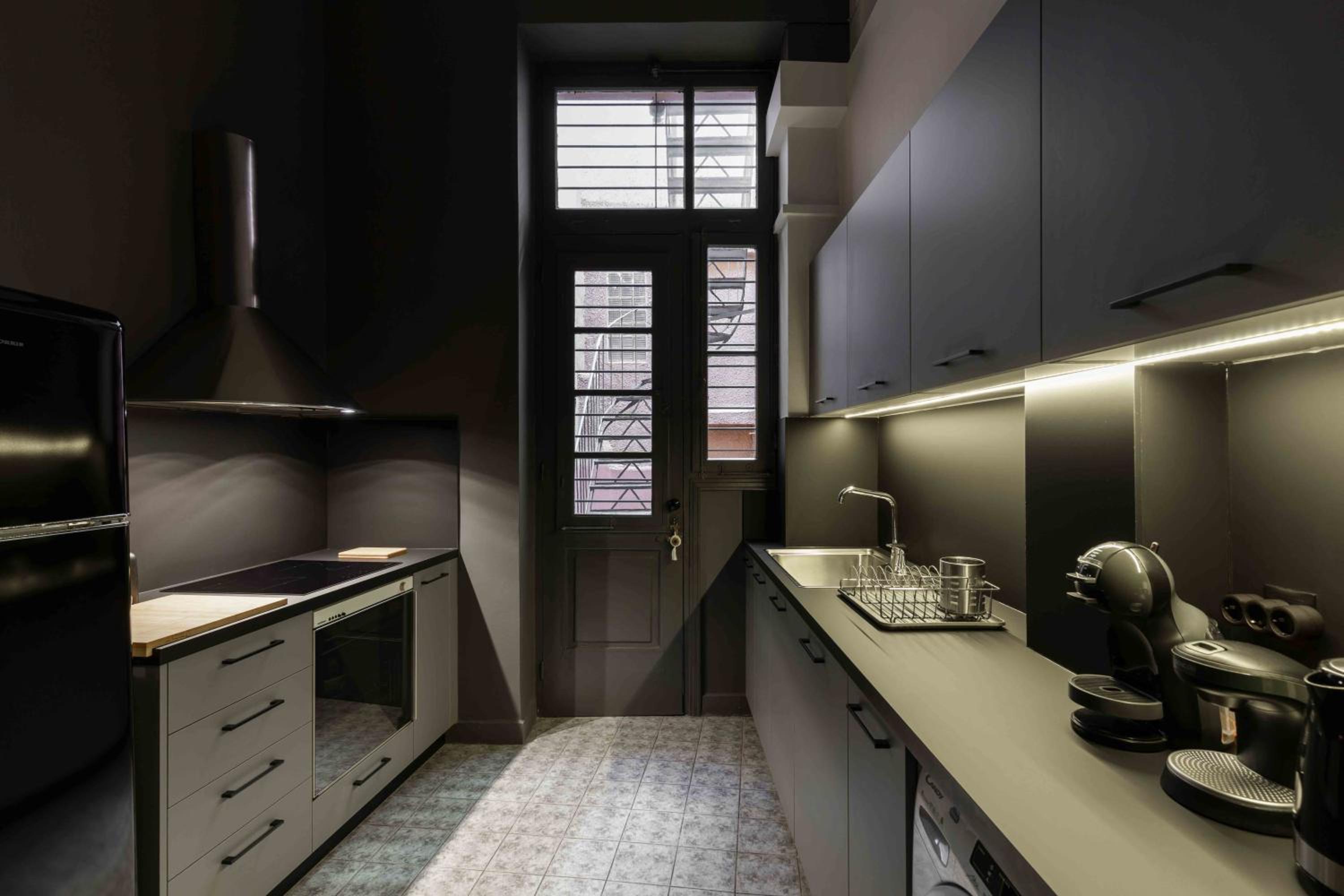 Art Pantheon - Suites & Apartments
