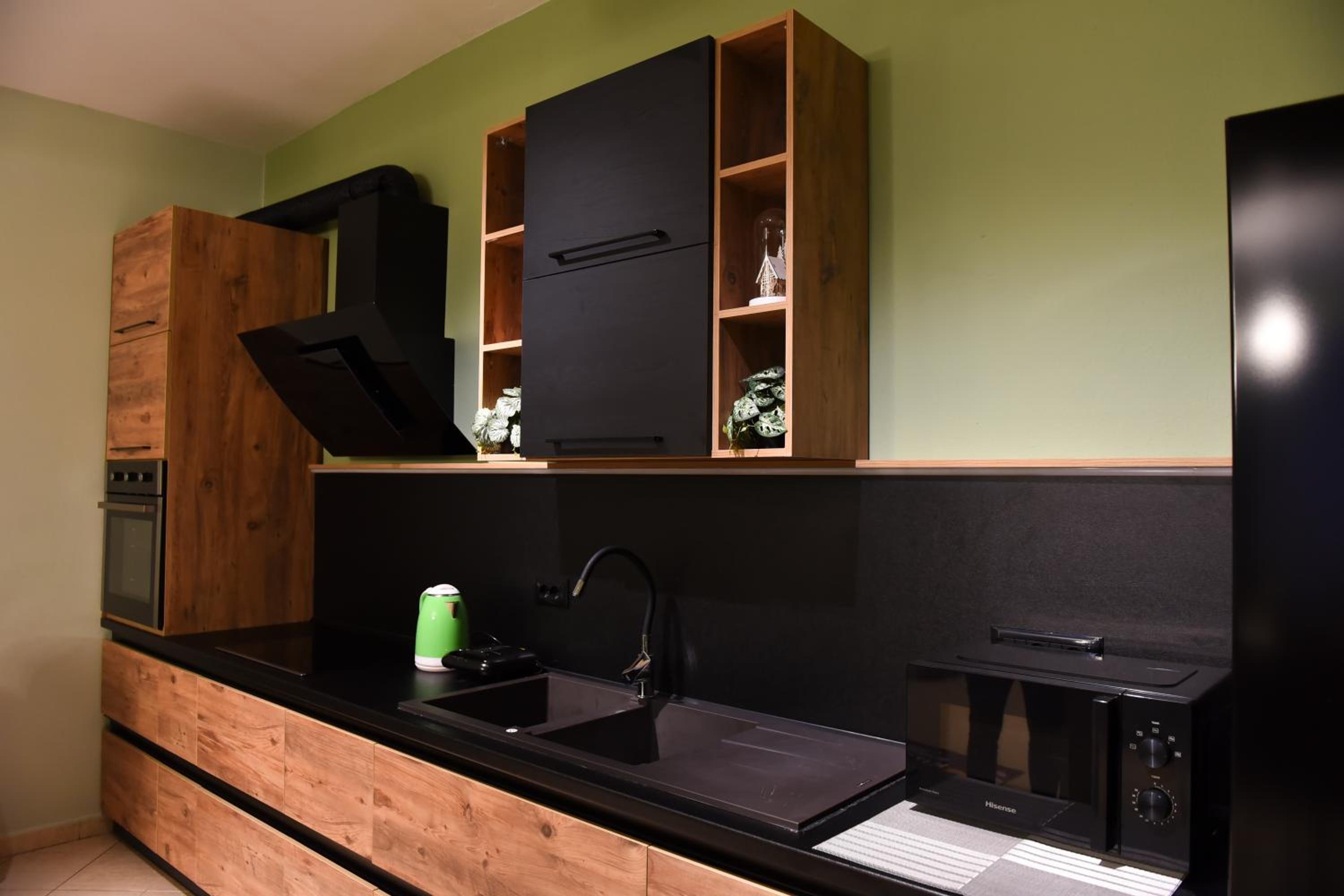 Cityscape Tirana 2BR Kavaja St, 11 FL, Dajti View