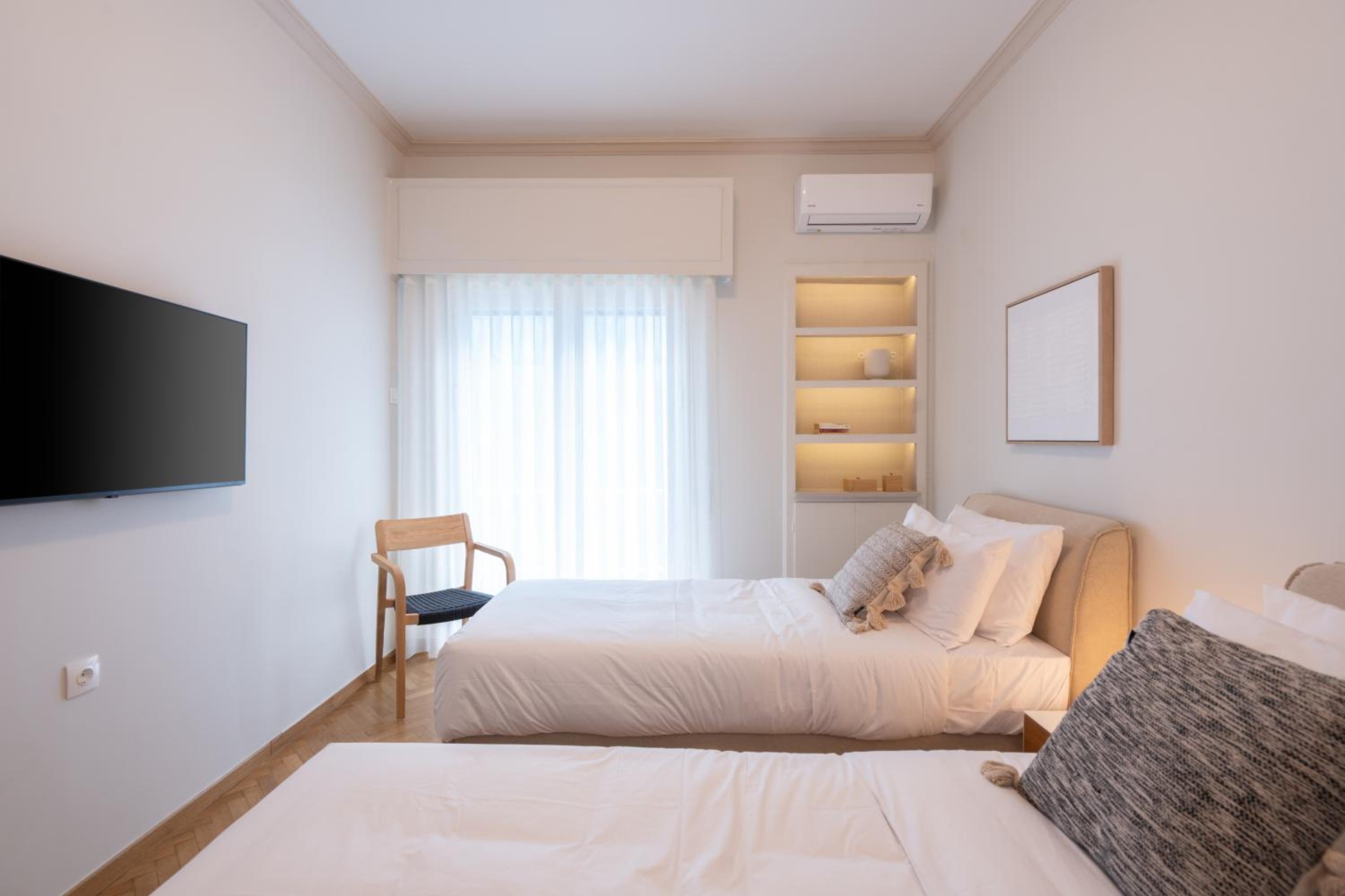 Digital Nomad Friendly & Premier Apartment in Plaka