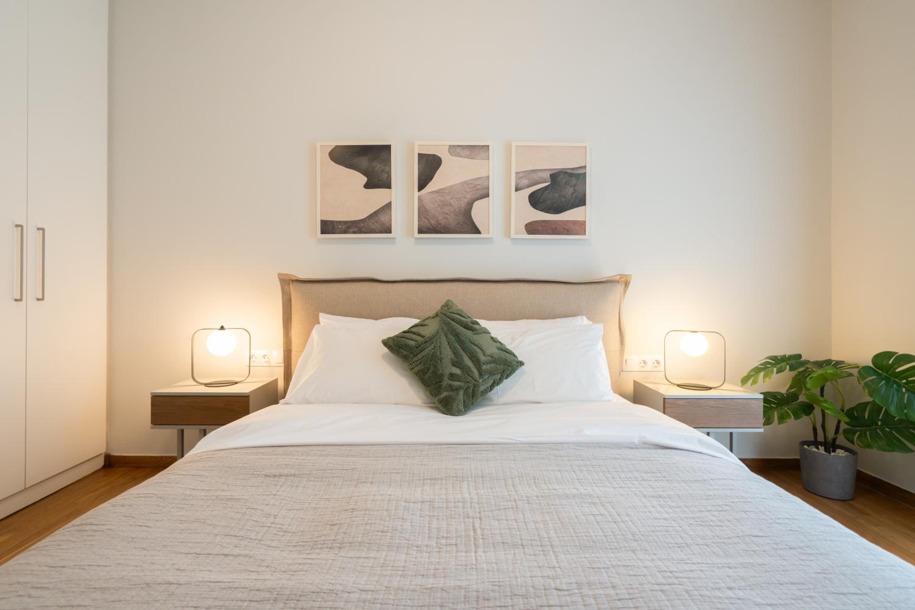 Digital Nomad Friendly & Premier Apartment in Plaka