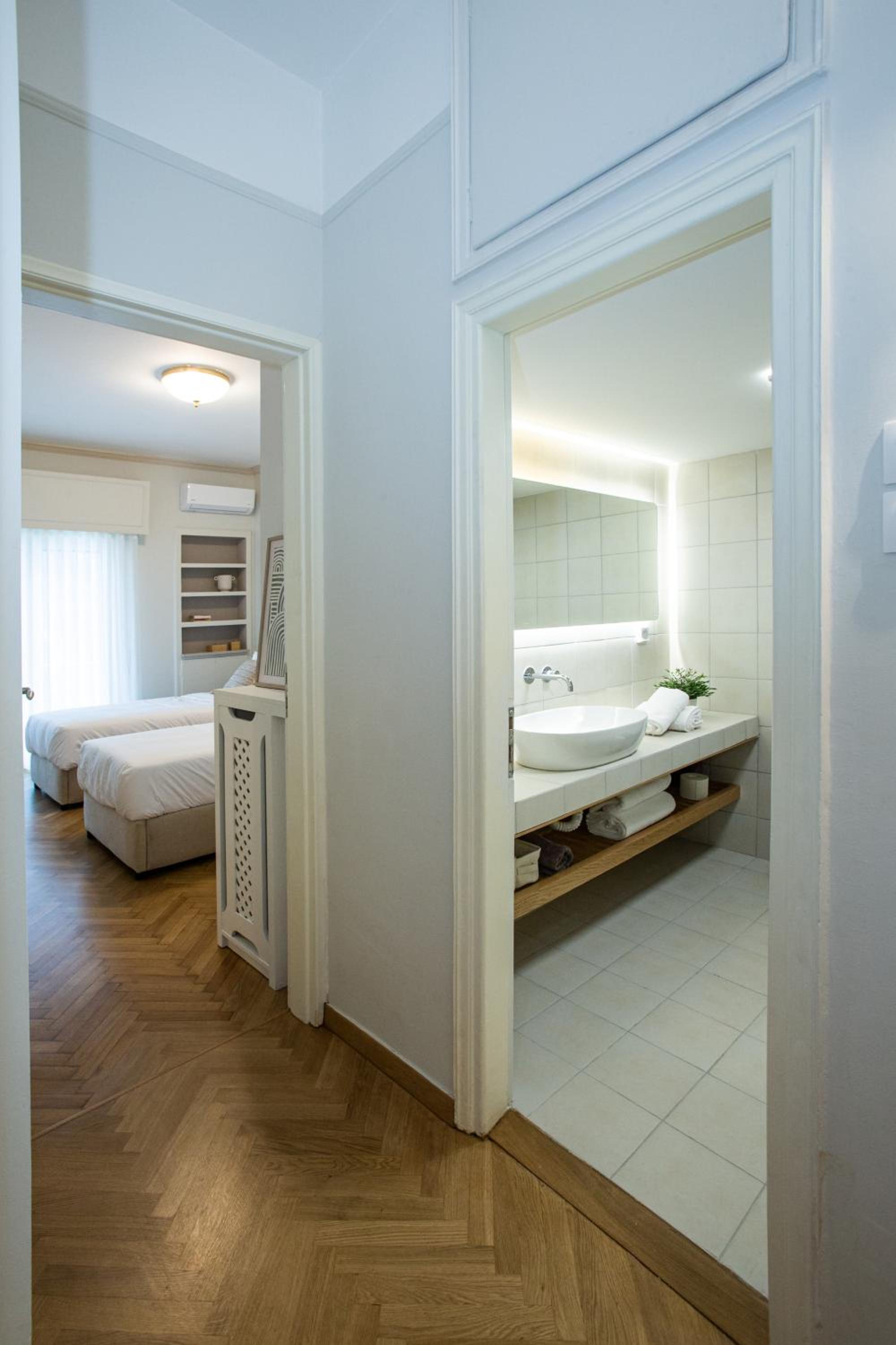 Digital Nomad Friendly & Premier Apartment in Plaka