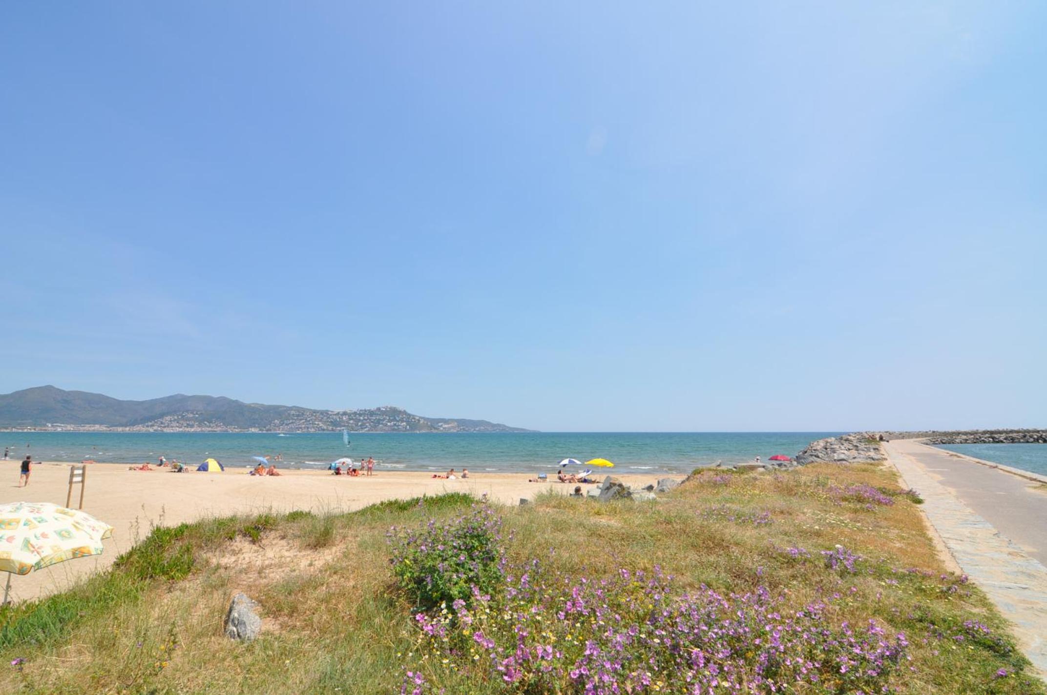 RNET - Port Primer Empuriabrava view 3