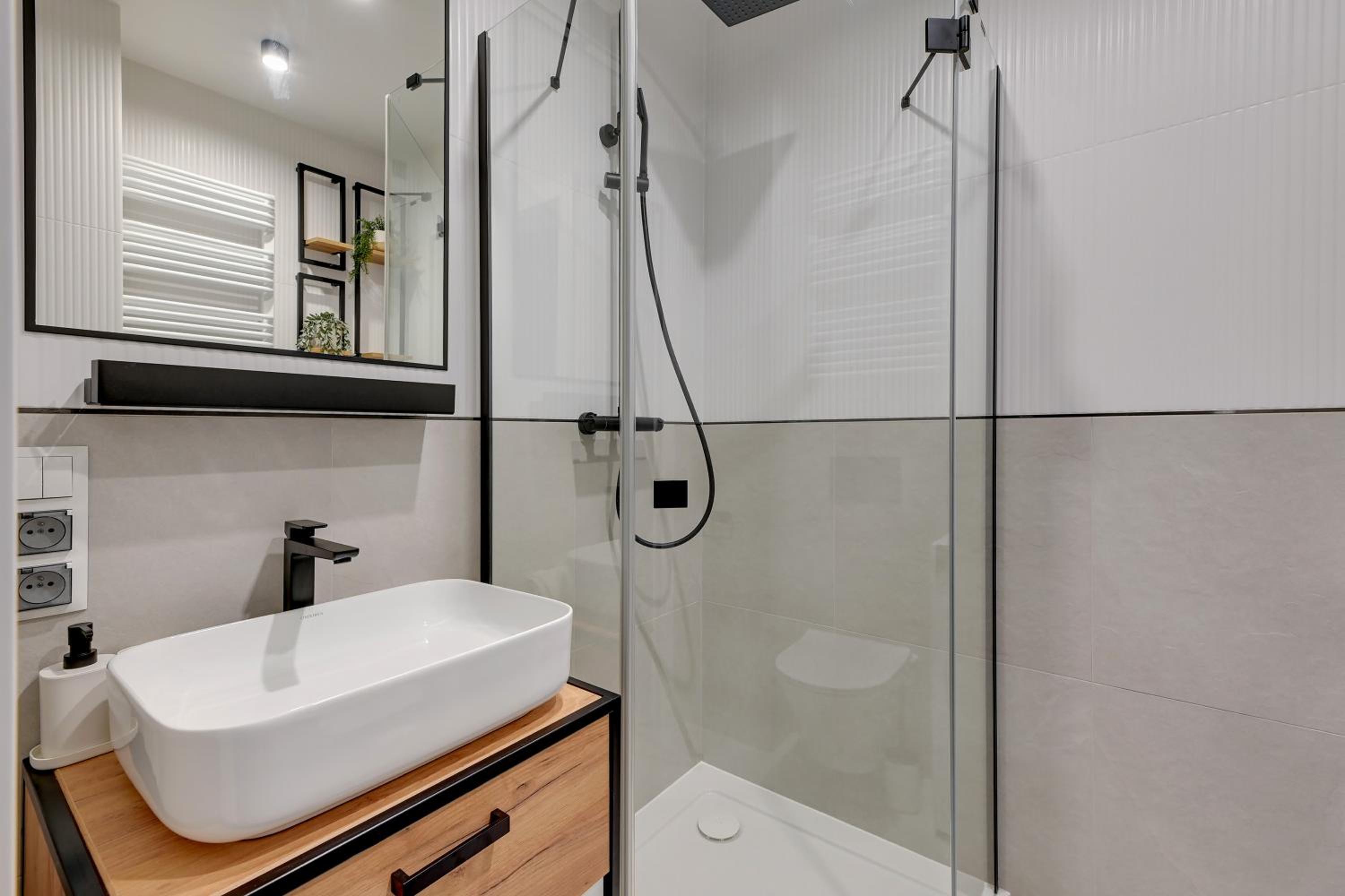 Lion Apartments - Młoda Polska Nowe Apartamenty z parkingiem