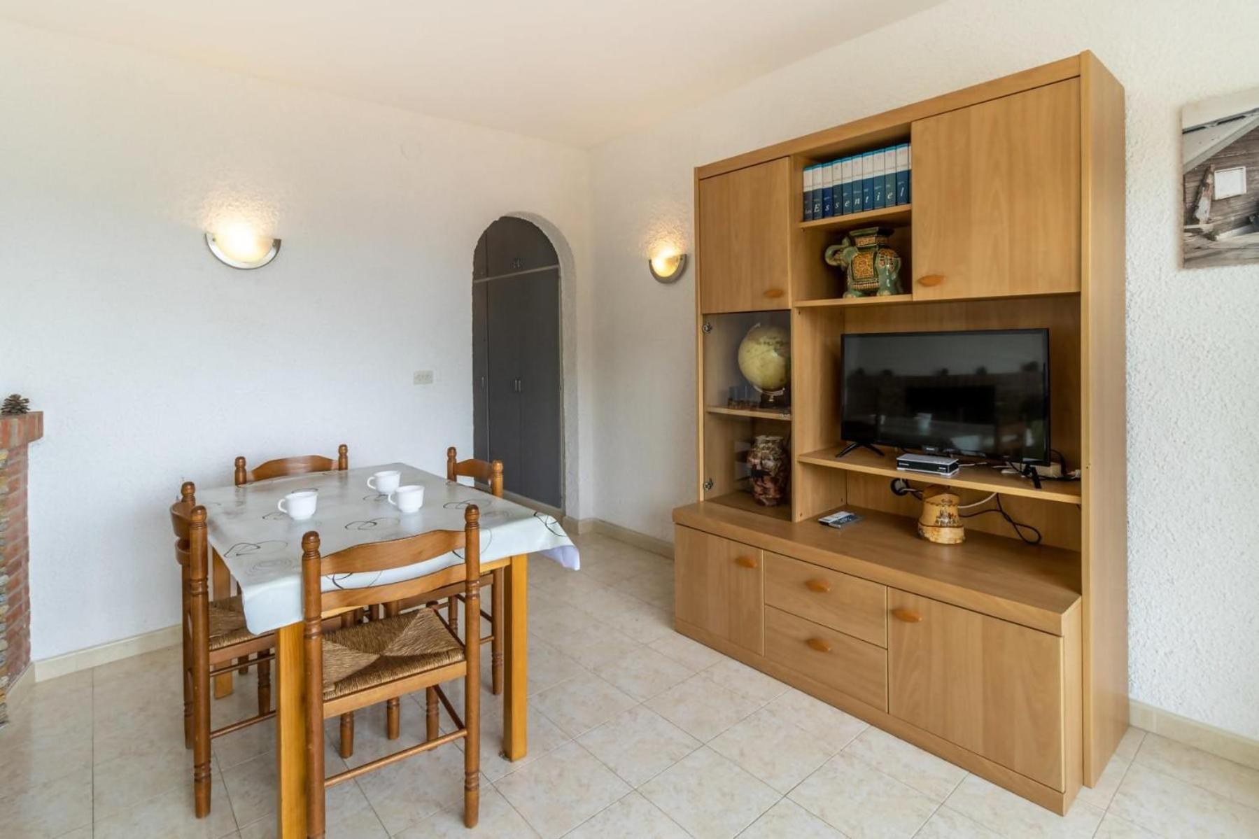 Carboneres 46 - Apartamento con terraza y vistas view 4