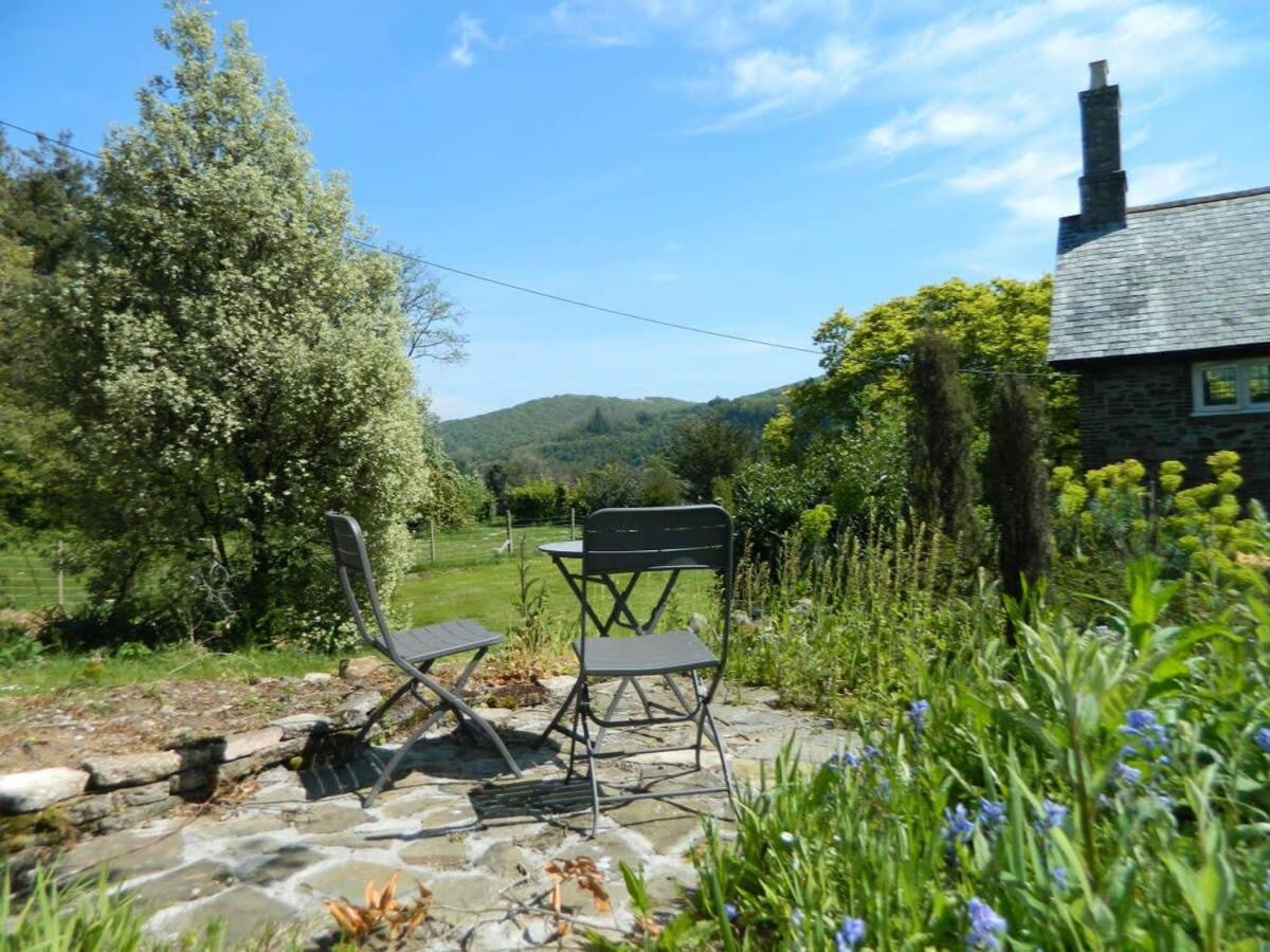 Victorian cottage overlooking the Plym Valley view 3