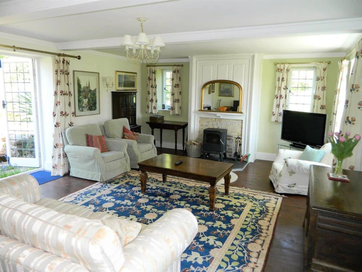 Victorian cottage overlooking the Plym Valley view 5