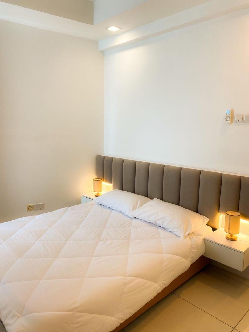 Central Residence Heart of City Cozy Nest